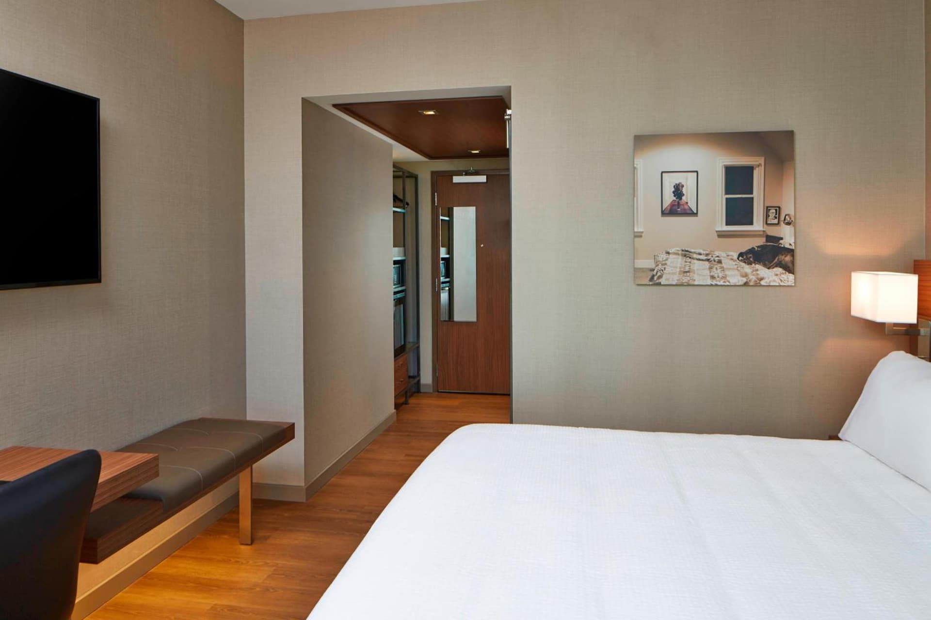 AC Hotel by Marriott Seattle Bellevue/Downtown gallery photo in Bellevue, WA — image 41