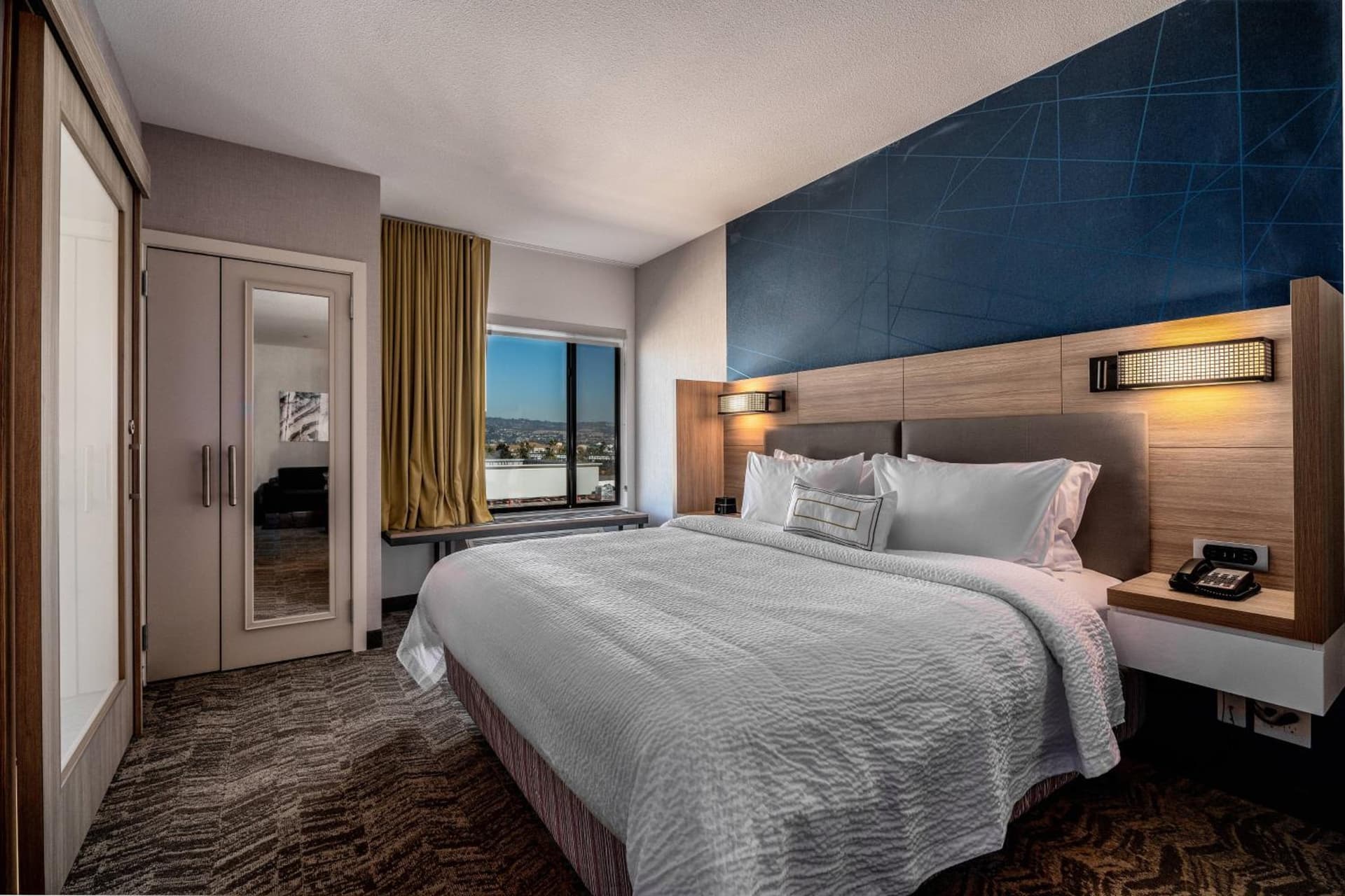 SpringHill Suites by Marriott Oakland Airport gallery photo in Oakland, CA — image 7