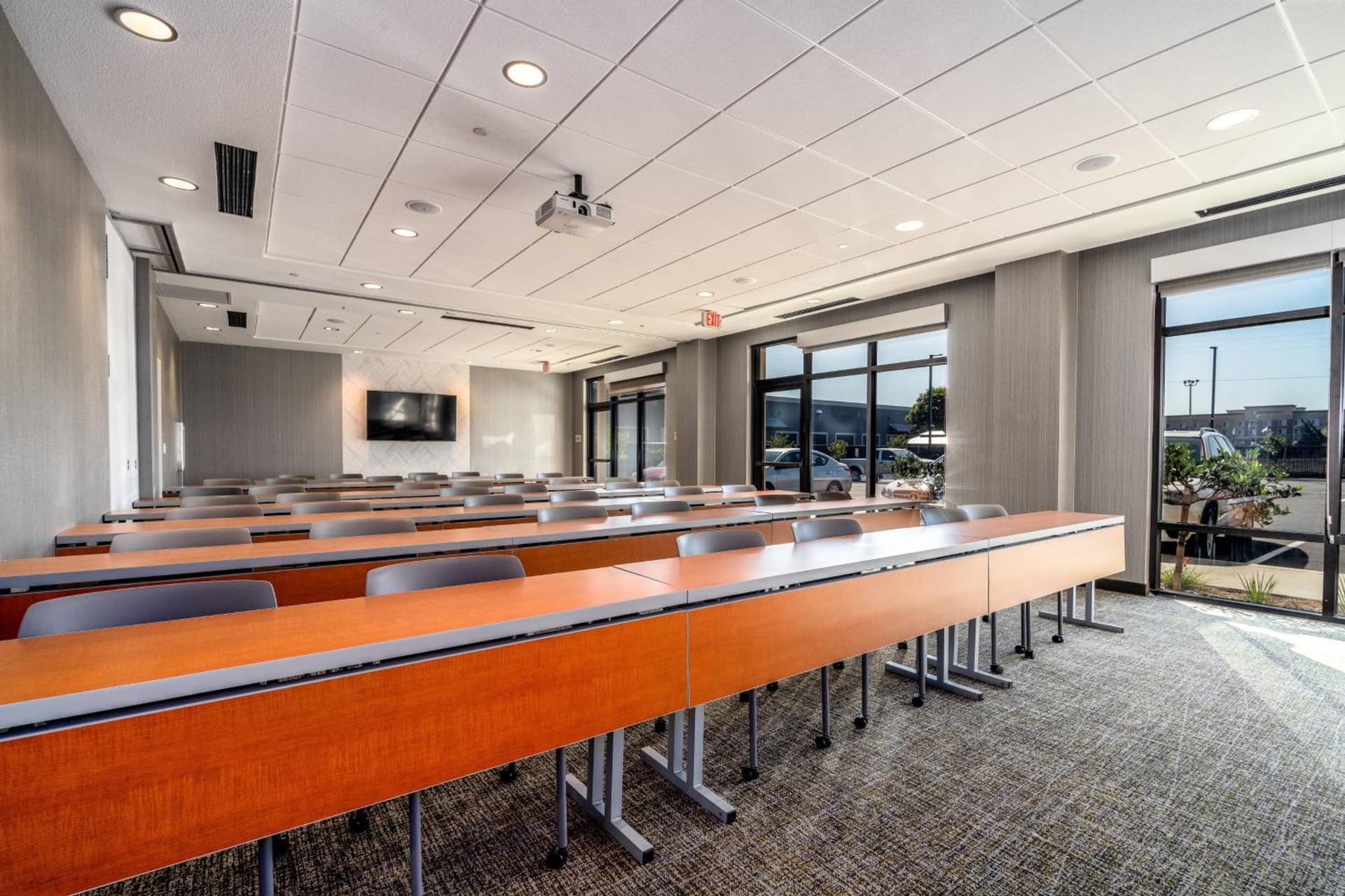 SpringHill Suites by Marriott Oakland Airport gallery photo in Oakland, CA — image 13