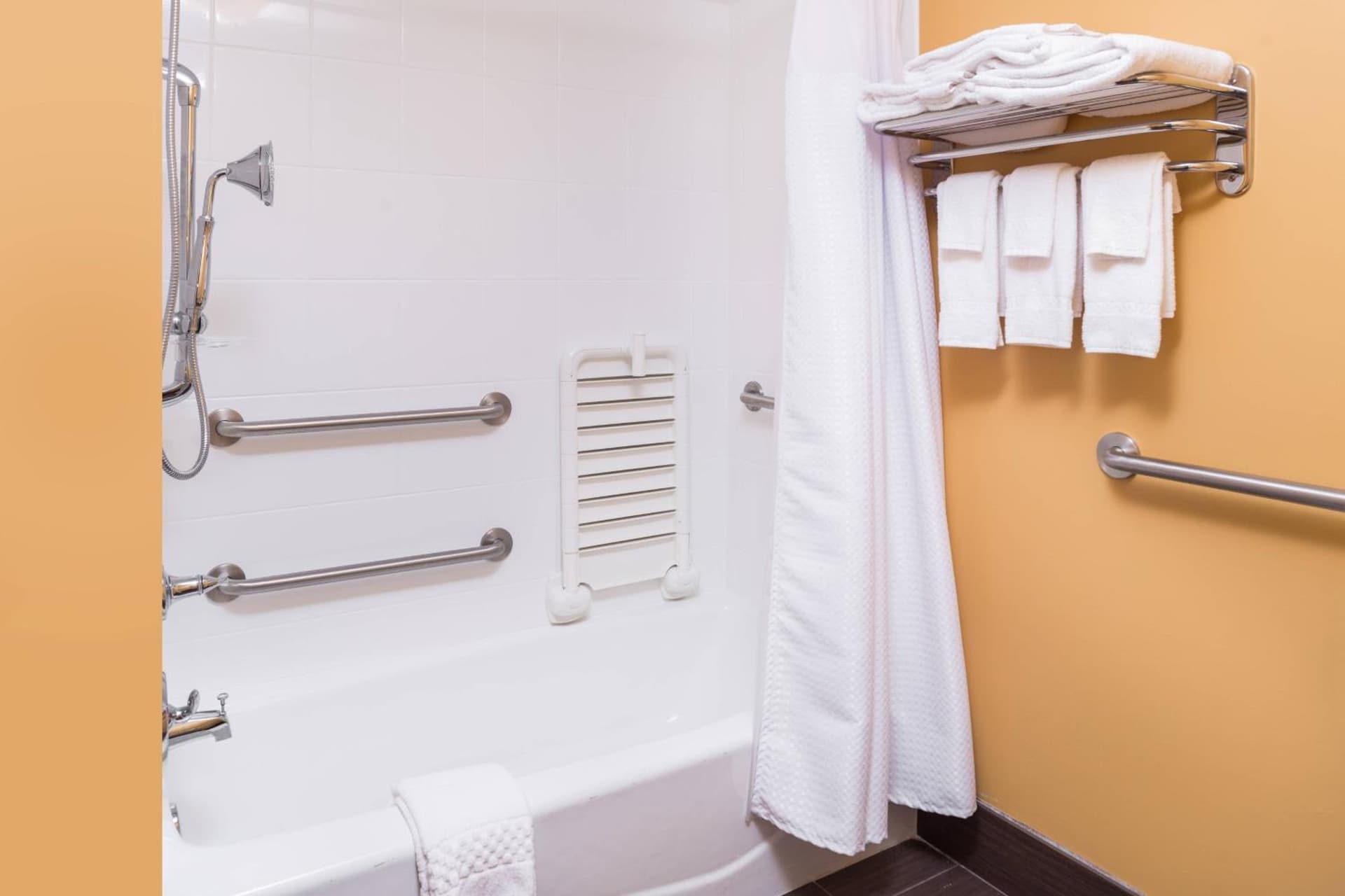 TownePlace Suites by Marriott New Hartford gallery photo in New Hartford, NY — image 39