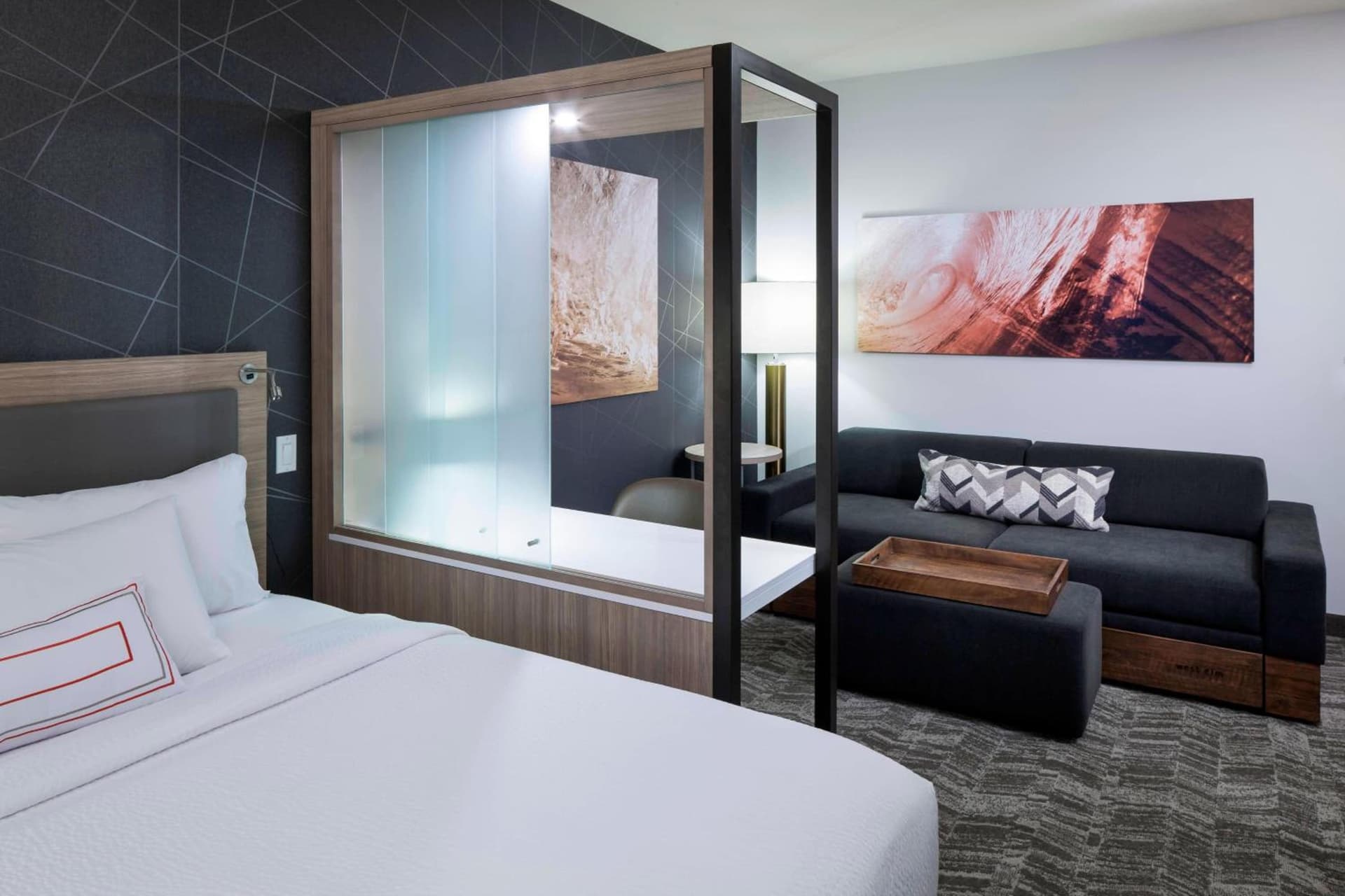 SpringHill Suites by Marriott Clearwater Beach gallery photo in Clearwater Beach, FL — image 9