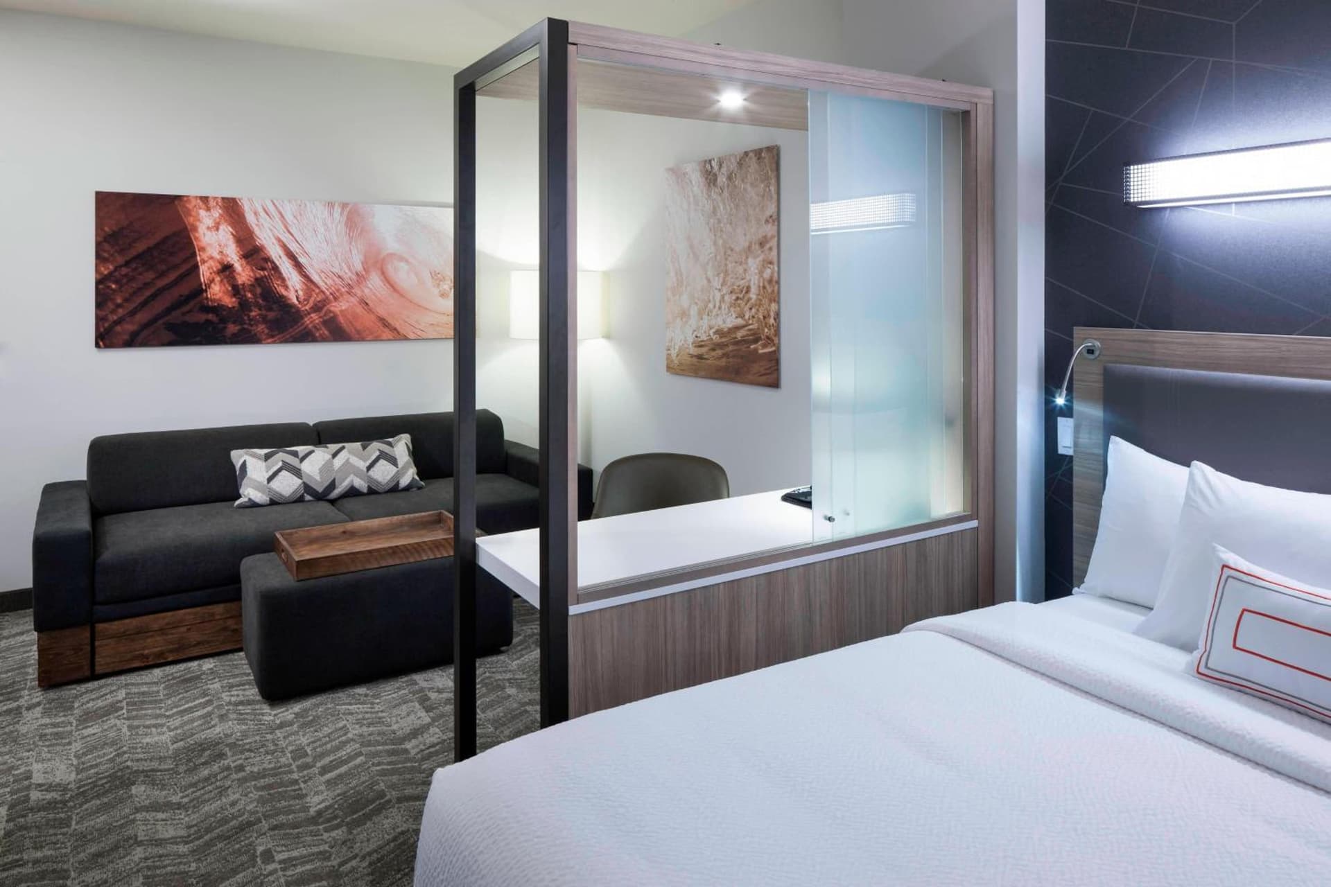 SpringHill Suites by Marriott Clearwater Beach gallery photo in Clearwater Beach, FL — image 32