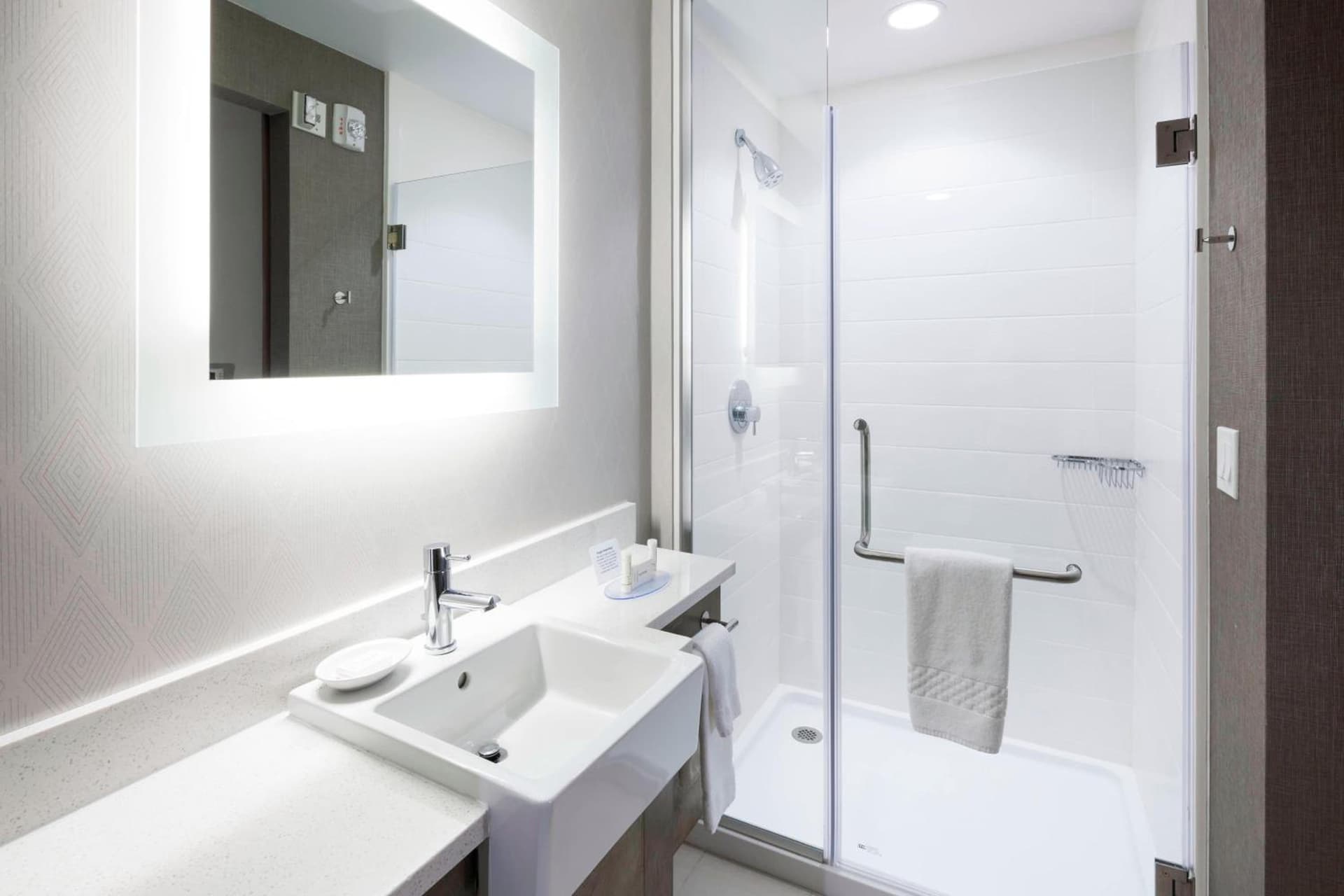 SpringHill Suites by Marriott Clearwater Beach gallery photo in Clearwater Beach, FL — image 39