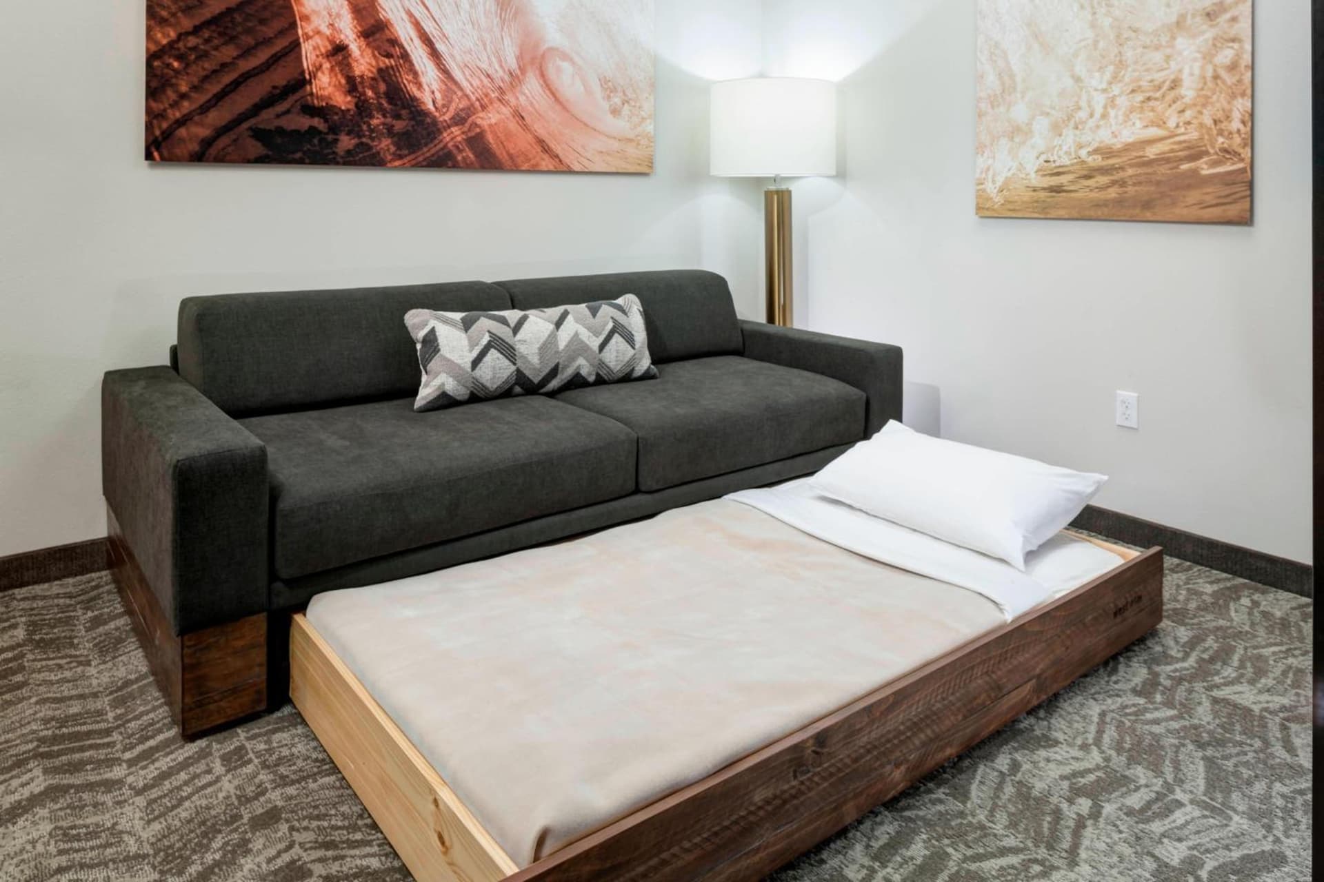 SpringHill Suites by Marriott Clearwater Beach gallery photo in Clearwater Beach, FL — image 6