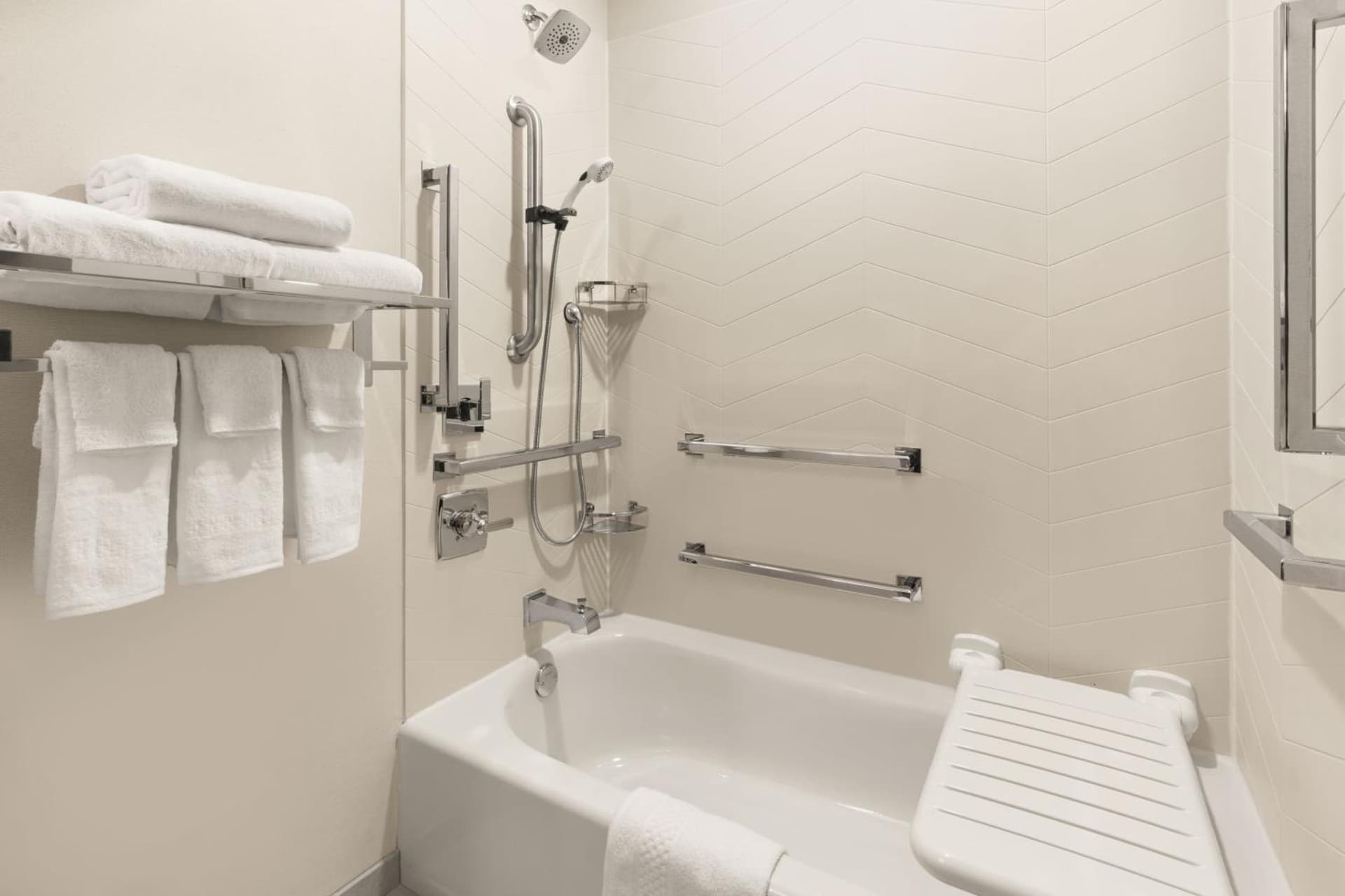 Fairfield Inn & Suites by Marriott Seattle Poulsbo gallery photo in Poulsbo, WA — image 19