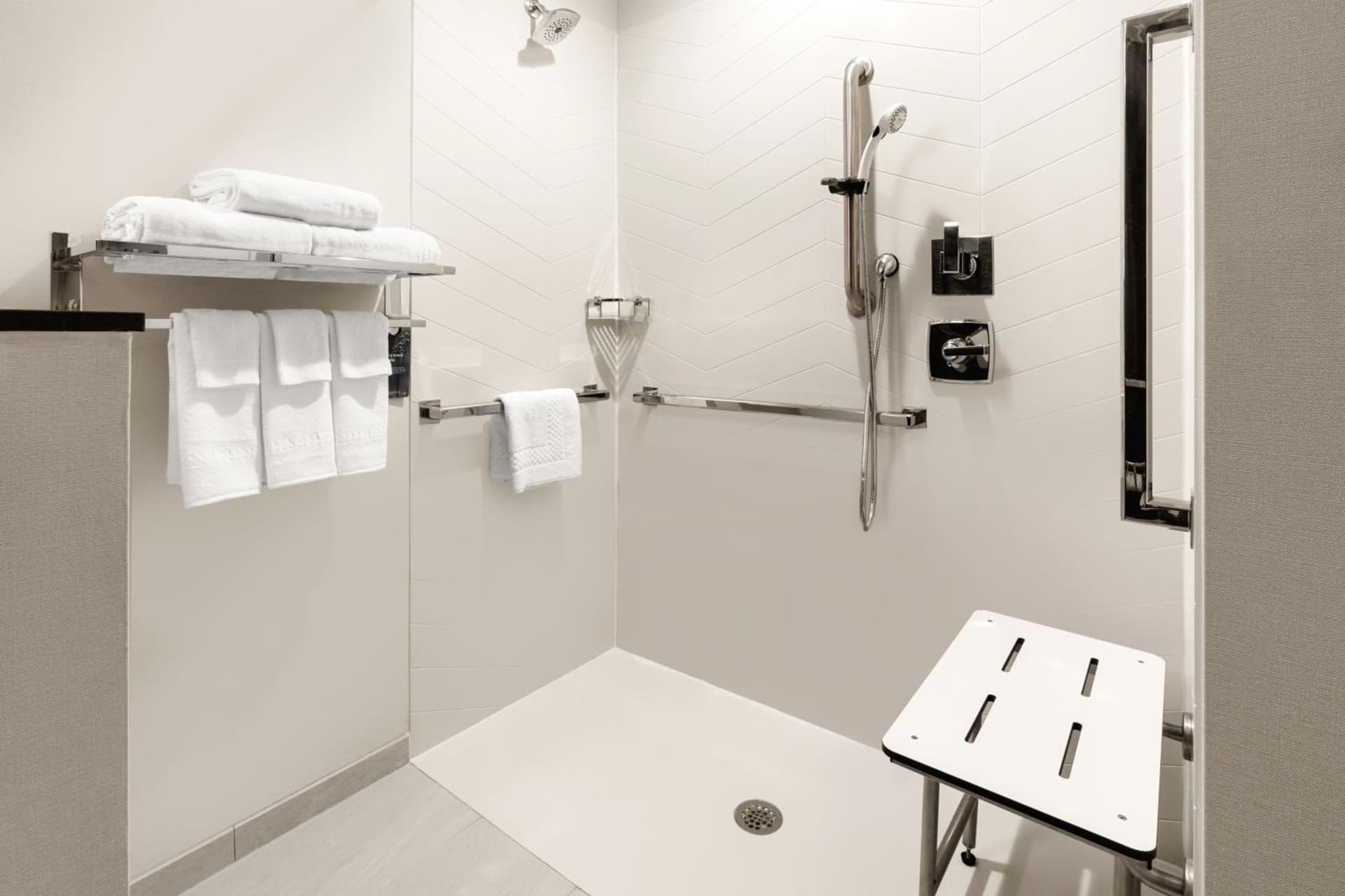 Fairfield Inn & Suites by Marriott Seattle Poulsbo gallery photo in Poulsbo, WA — image 5
