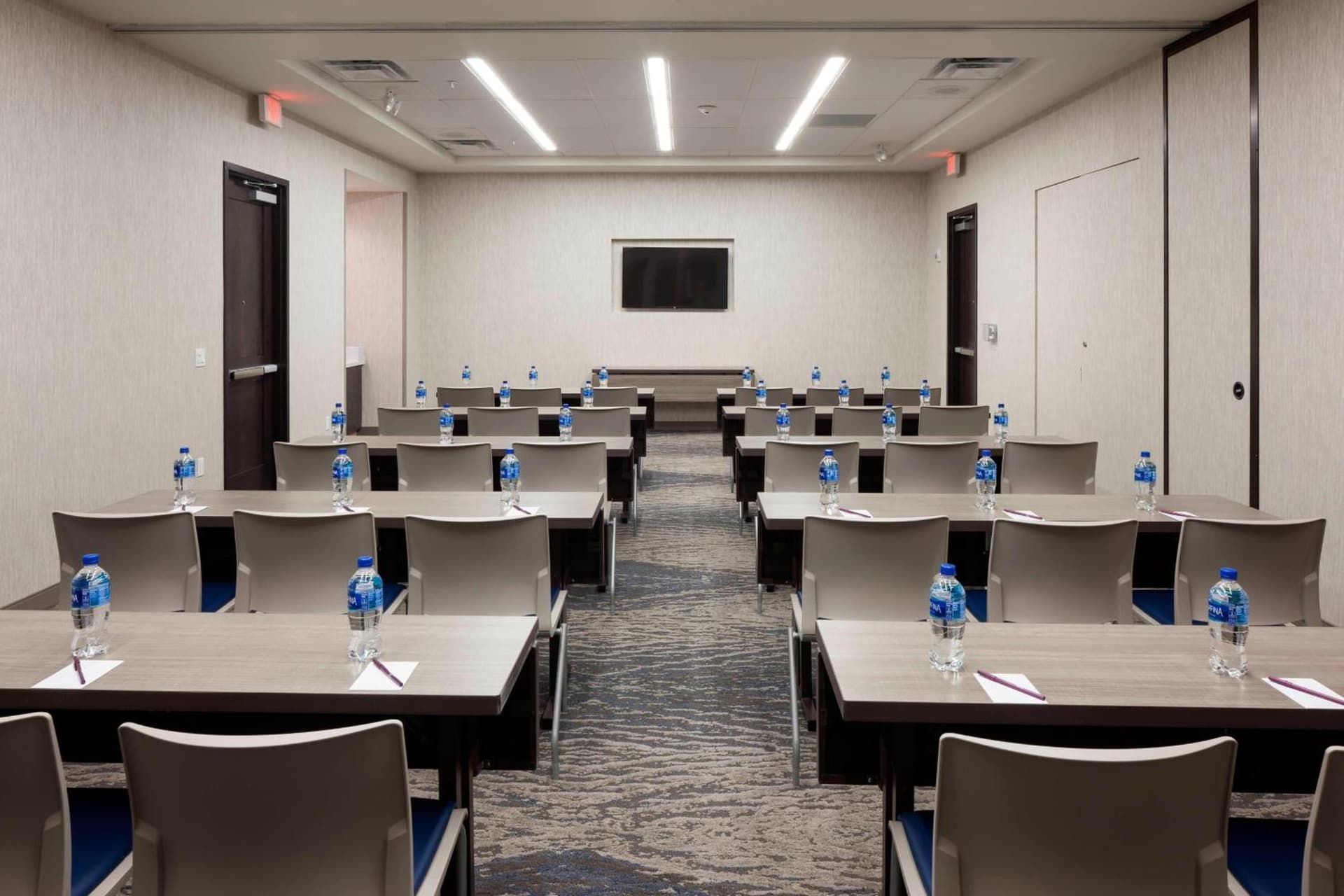 SpringHill Suites by Marriott Clearwater Beach gallery photo in Clearwater Beach, FL — image 7