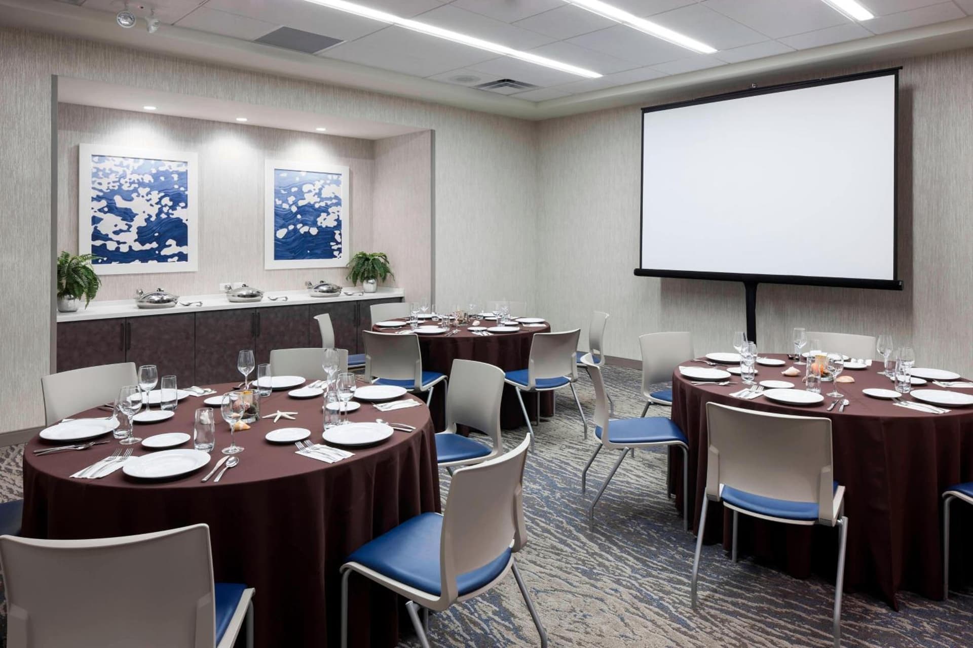 SpringHill Suites by Marriott Clearwater Beach gallery photo in Clearwater Beach, FL — image 13