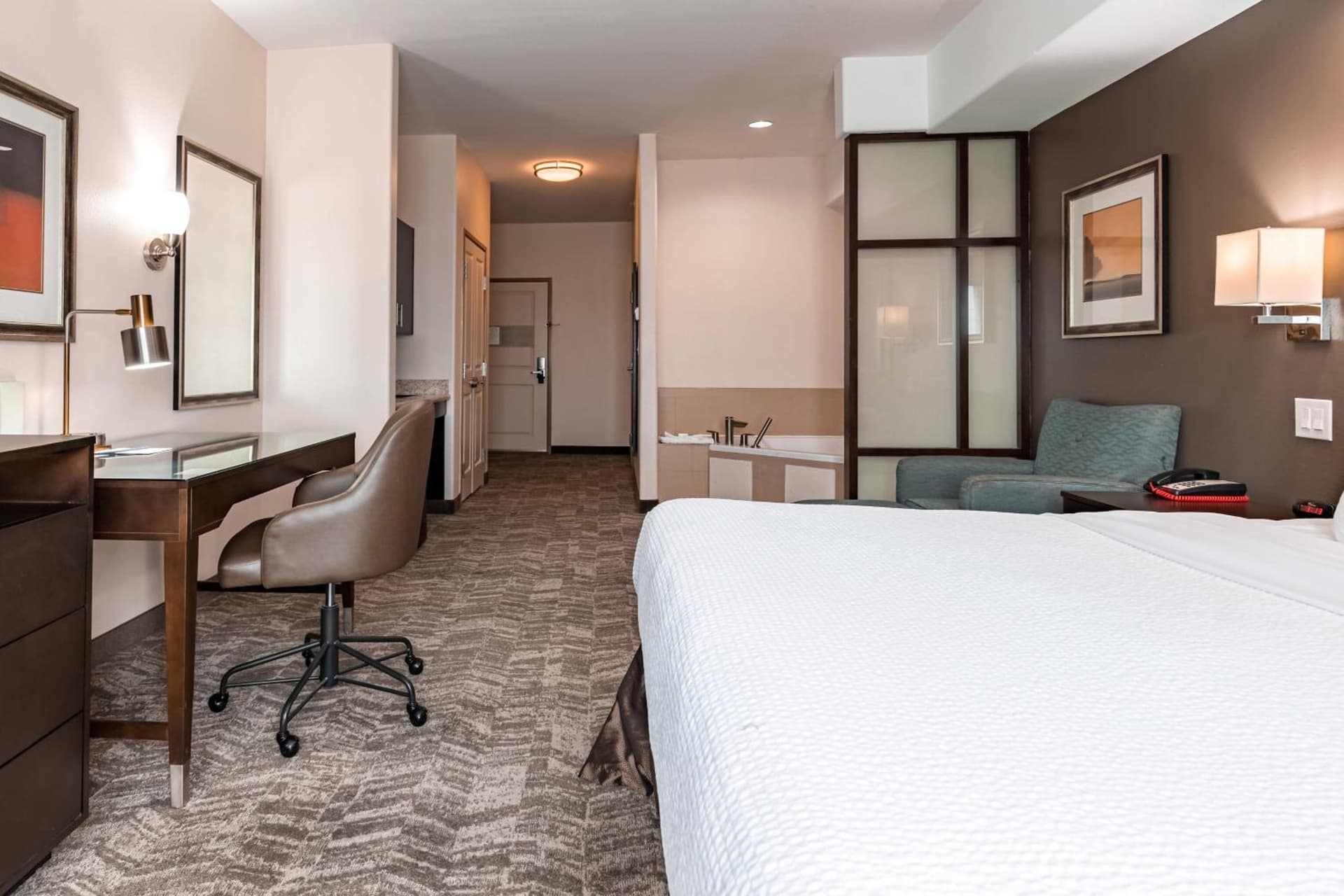 SpringHill Suites by Marriott Waco Woodway interior in Woodway, TX — gallery photo 2