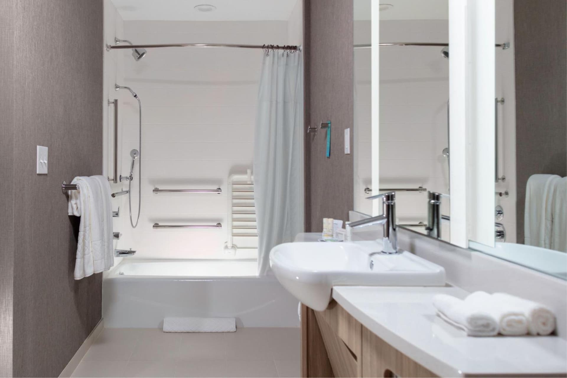 SpringHill Suites By Marriott Durham City View gallery photo in Durham, NC — image 22