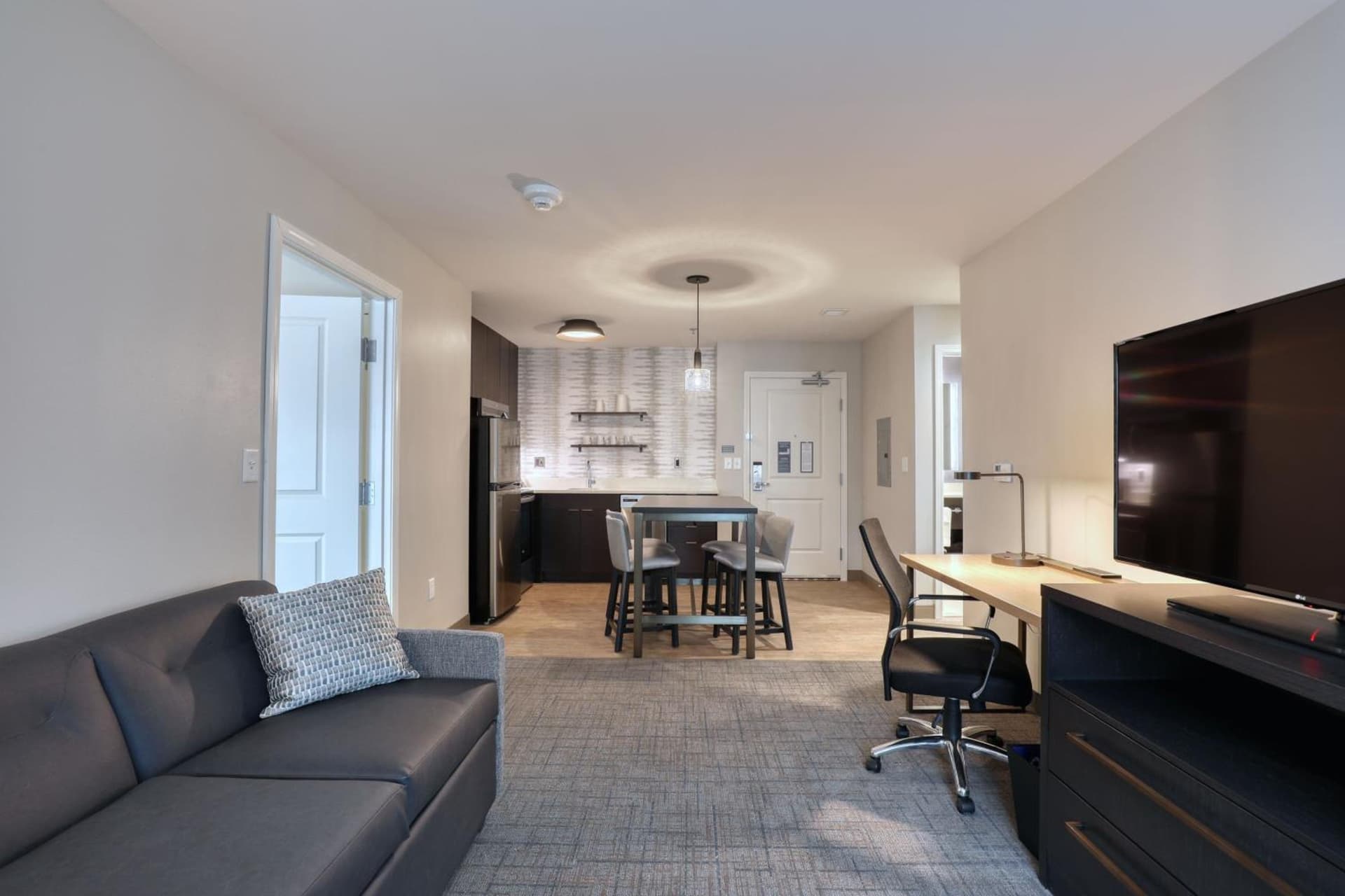 Residence Inn by Marriott Providence Lincoln gallery photo in Lincoln — image 11