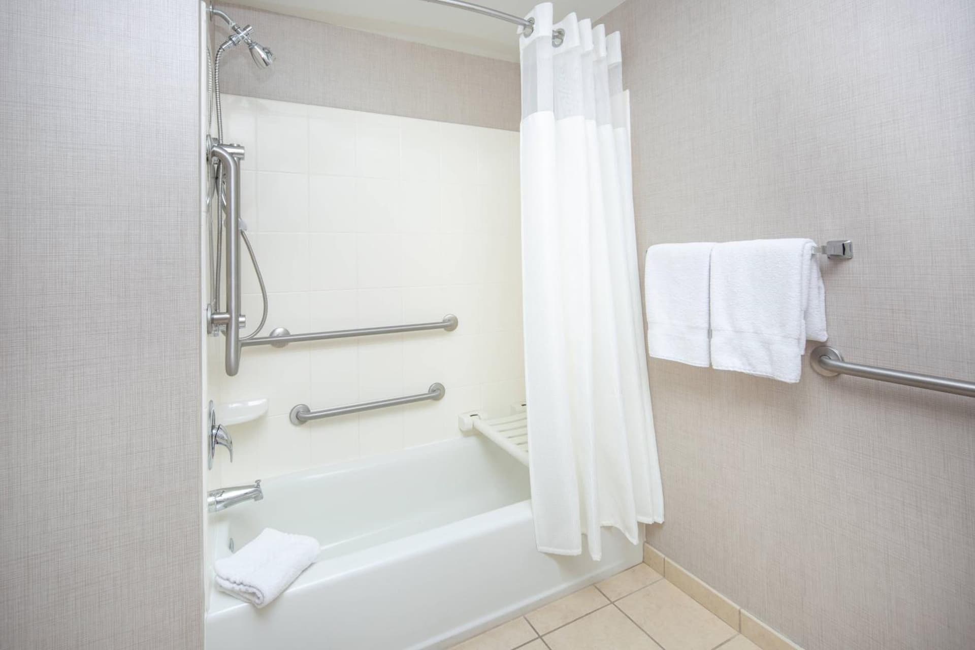 Residence Inn Phoenix NW/Surprise gallery photo in Surprise, AZ — image 14