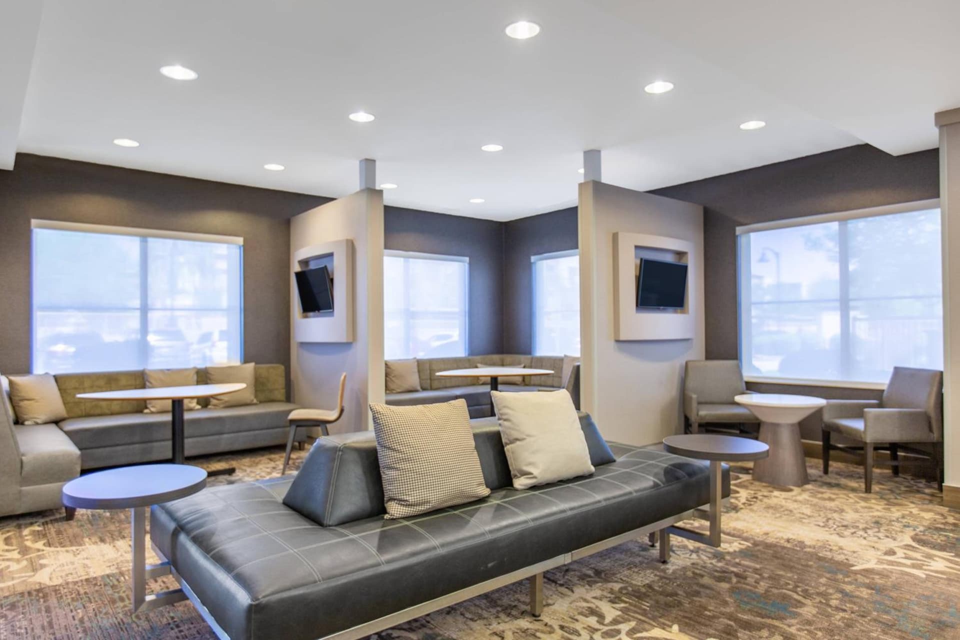 Residence Inn Phoenix NW/Surprise gallery photo in Surprise, AZ — image 16