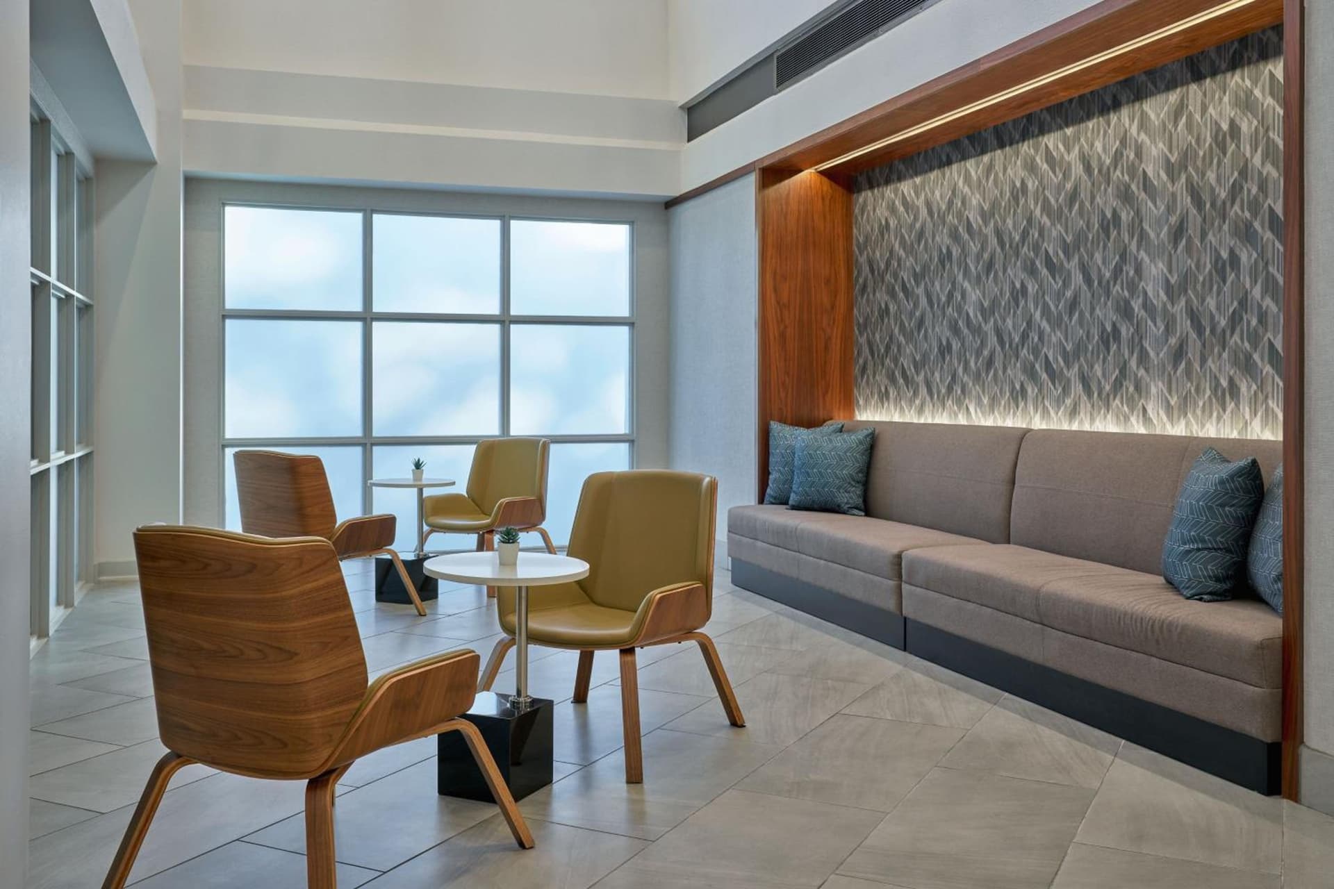 Delta Hotels by Marriott Little Rock West property views in Little Rock, AR — gallery photo 3