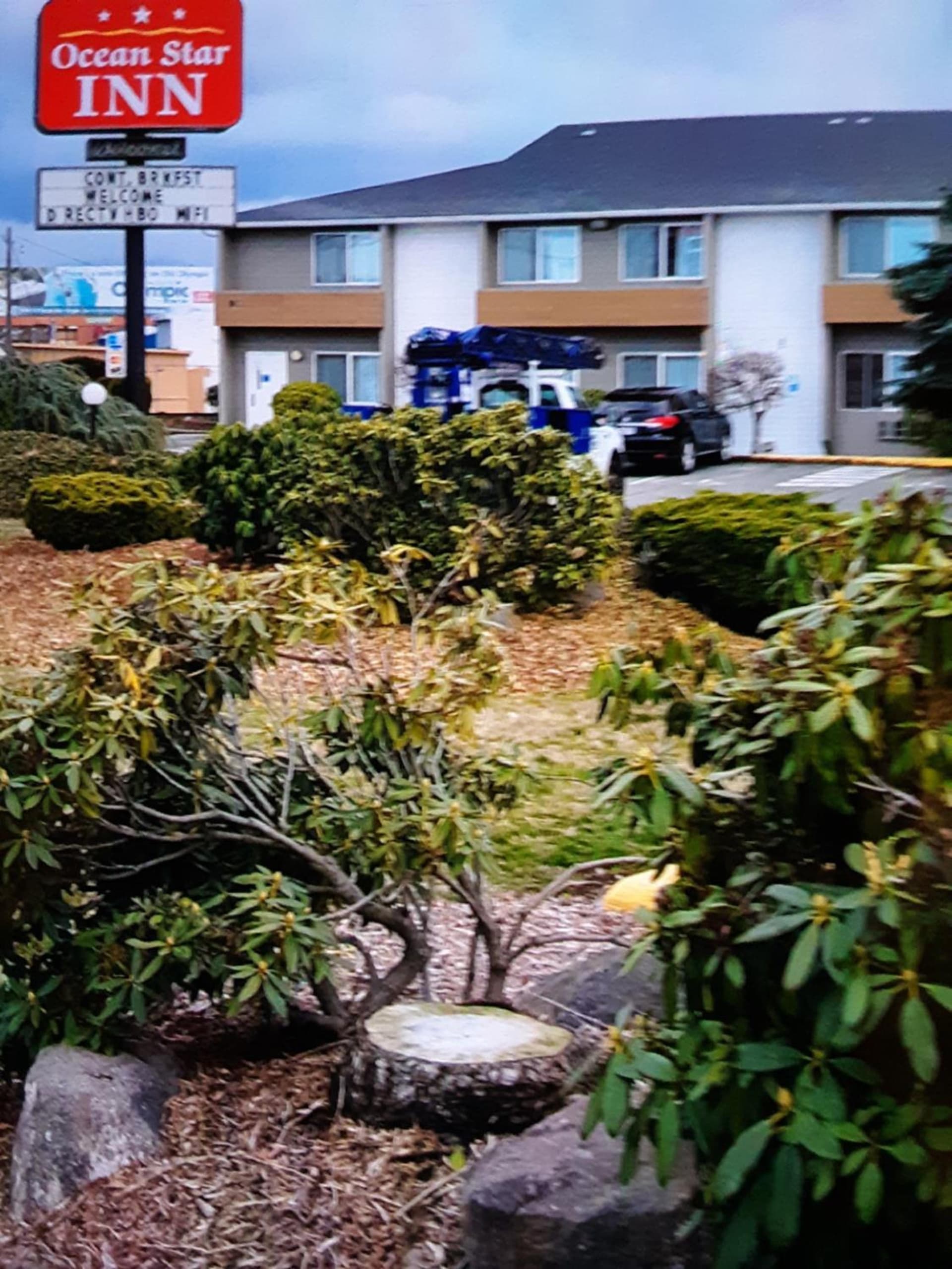 Ocean Star Inn property views in Sequim, WA — gallery photo 3
