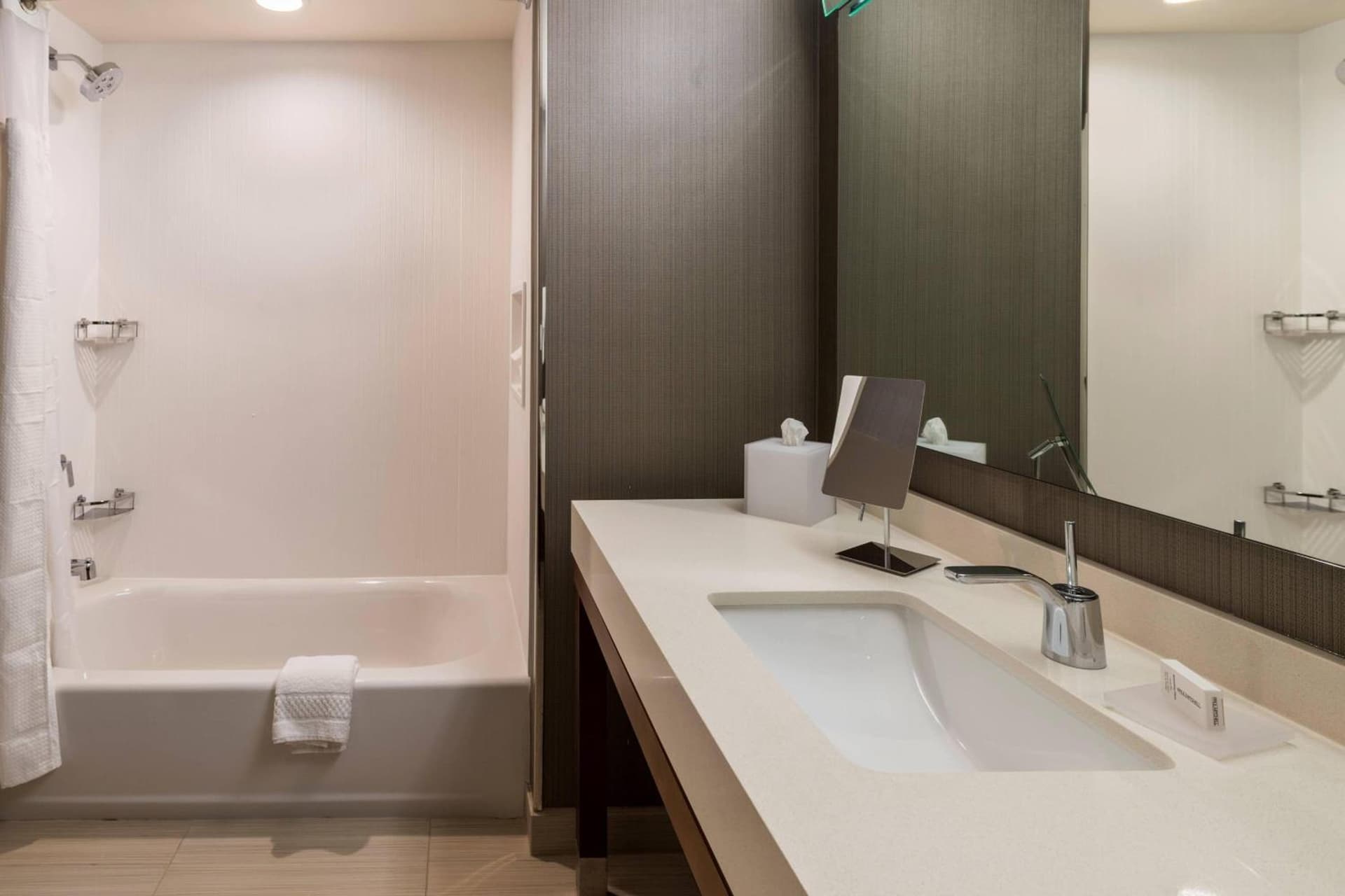 Courtyard by Marriott Tampa Northwest/Veterans Expressway gallery photo in Tampa, FL — image 28