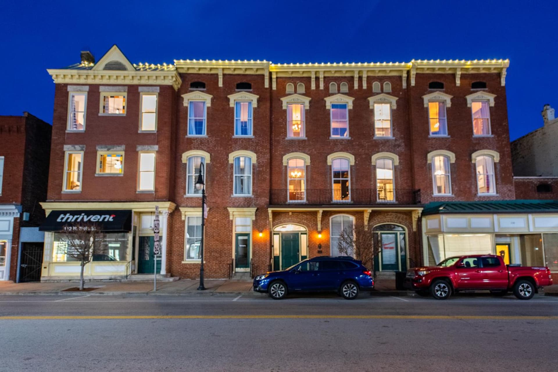 The Woodford Hotel — hotel in Versailles, Kentucky