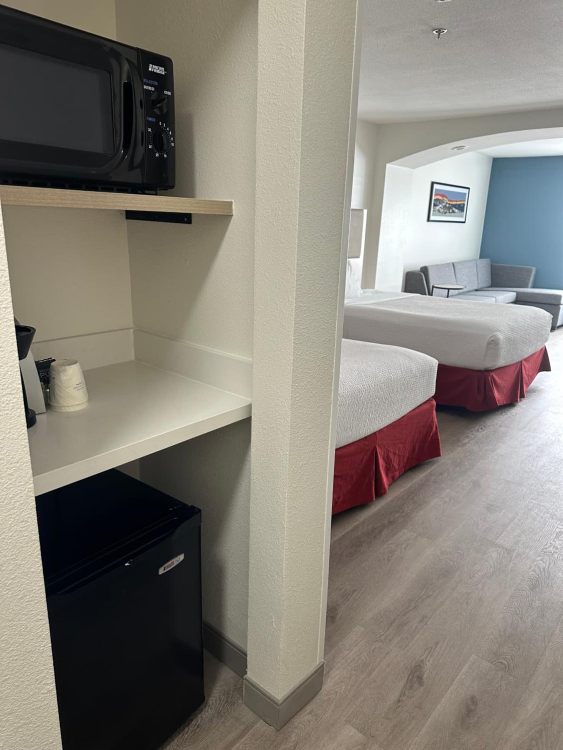 La Quinta Inn & Suites by Wyndham Albuquerque Midtown gallery photo in Albuquerque, NM — image 14