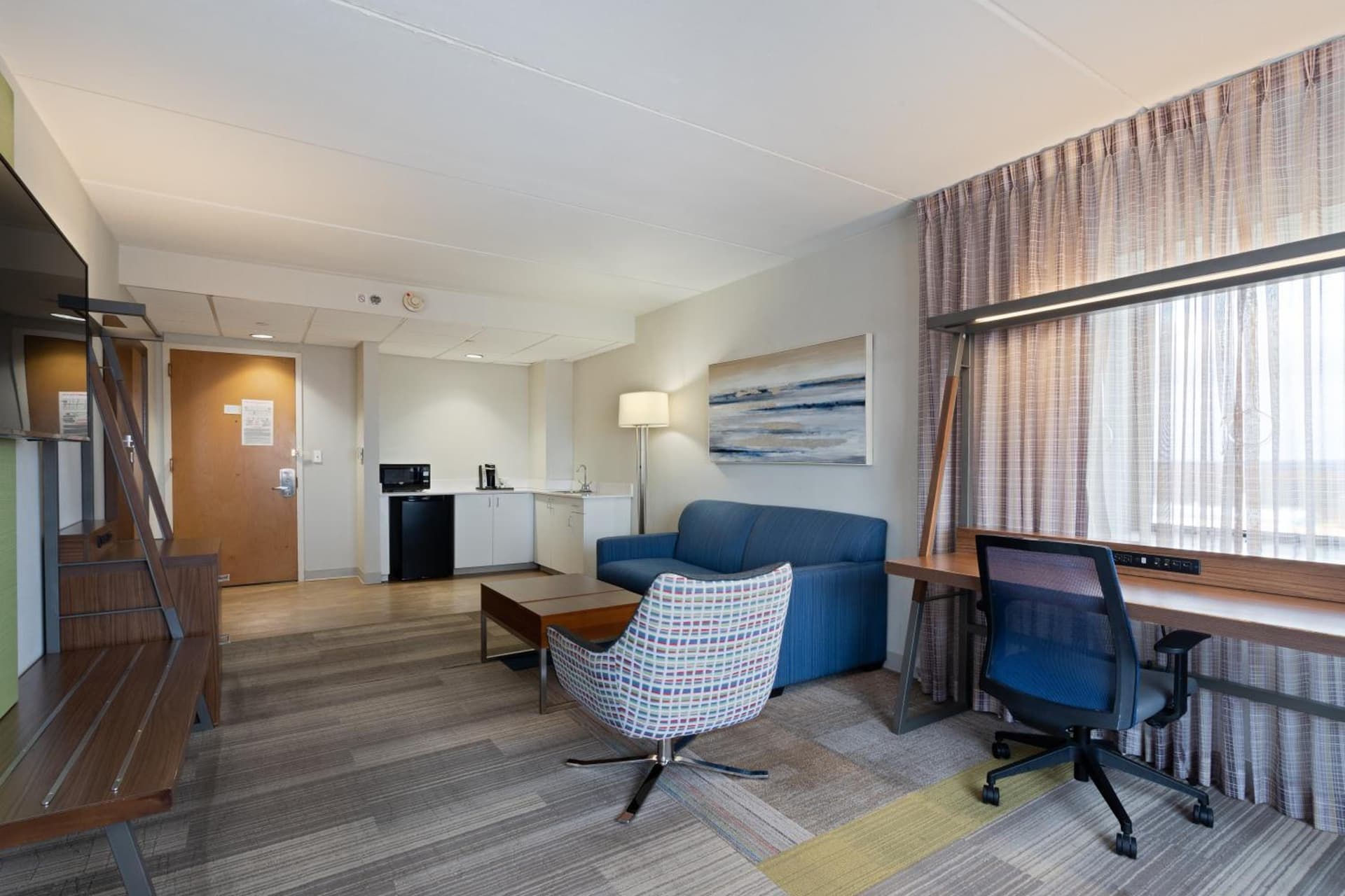 Holiday Inn Express Hauppauge-Long Island by IHG gallery photo in Hauppauge, NY — image 47