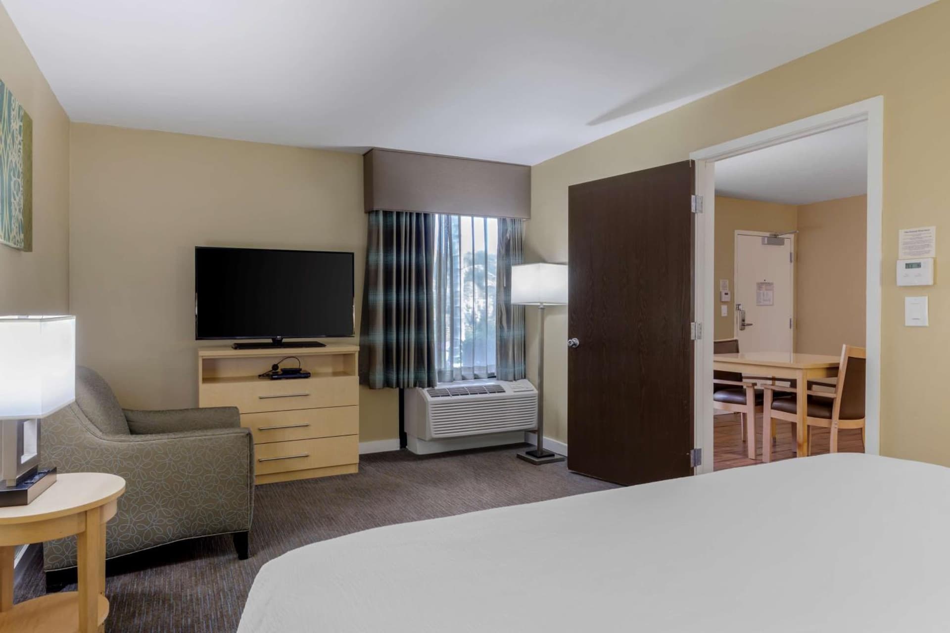 Best Western Plus South Coast Inn gallery photo in Santa Barbara, CA — image 42
