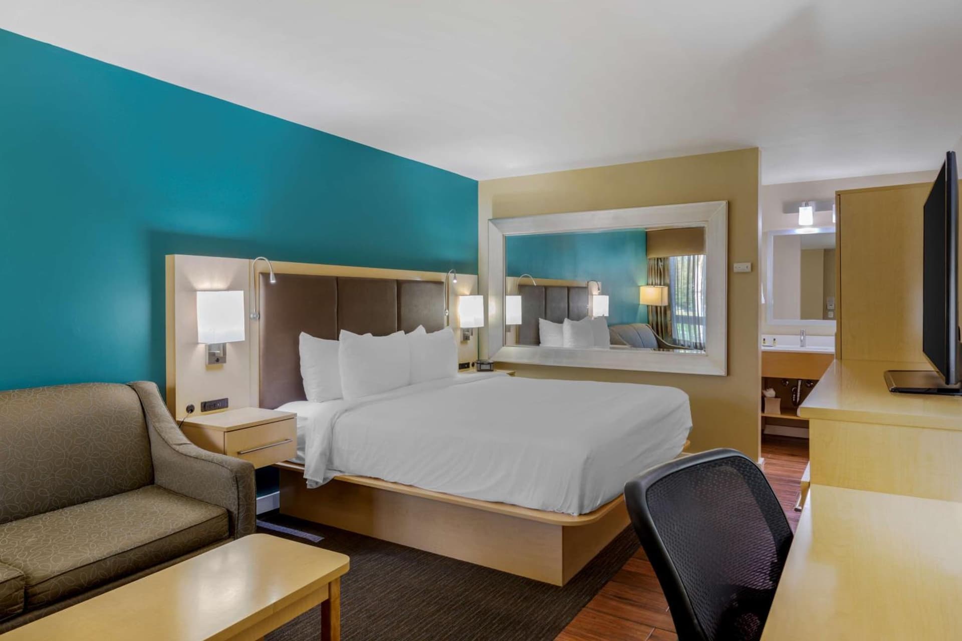 Best Western Plus South Coast Inn gallery photo in Santa Barbara, CA — image 20