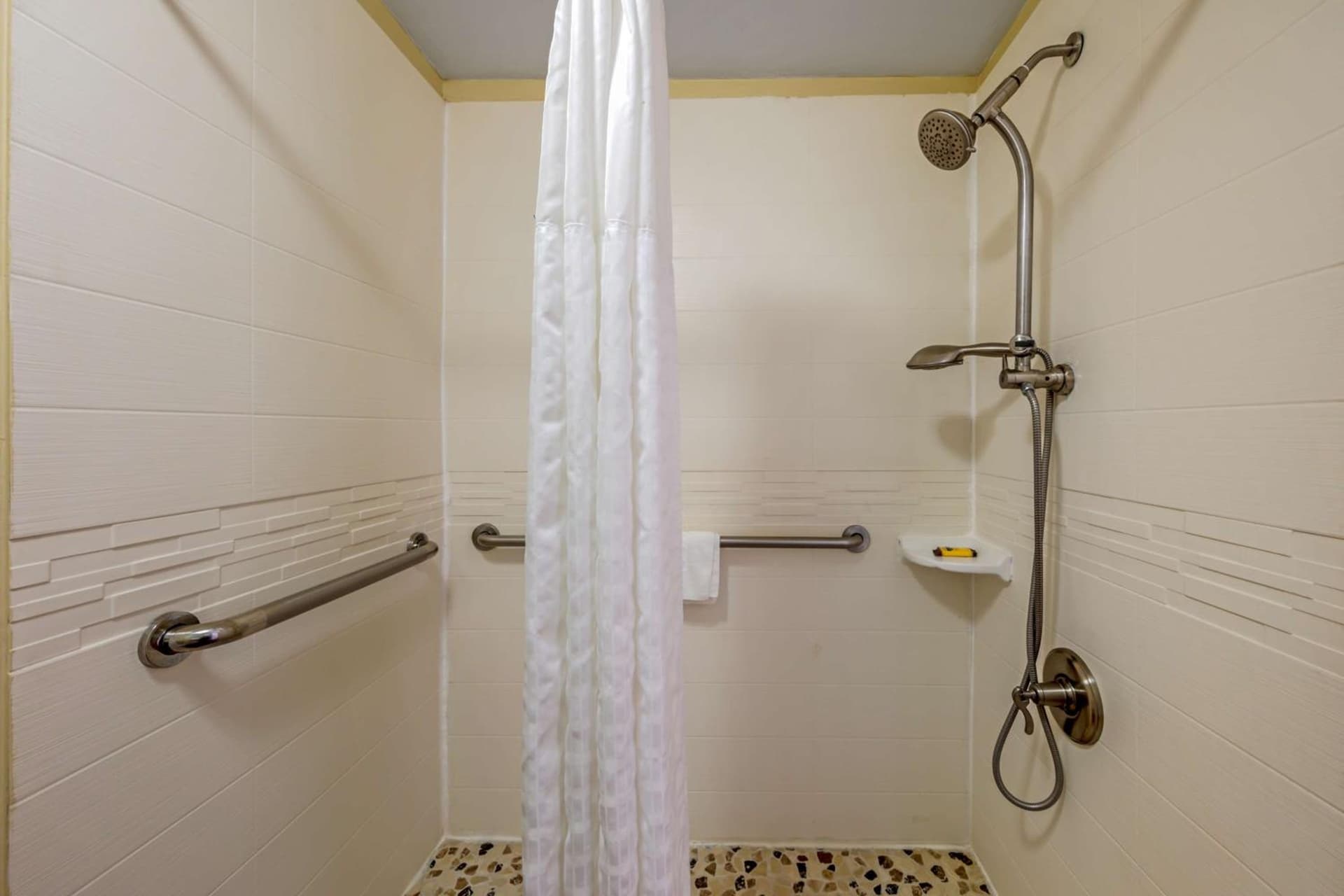 Best Western Plus South Coast Inn gallery photo in Santa Barbara, CA — image 44