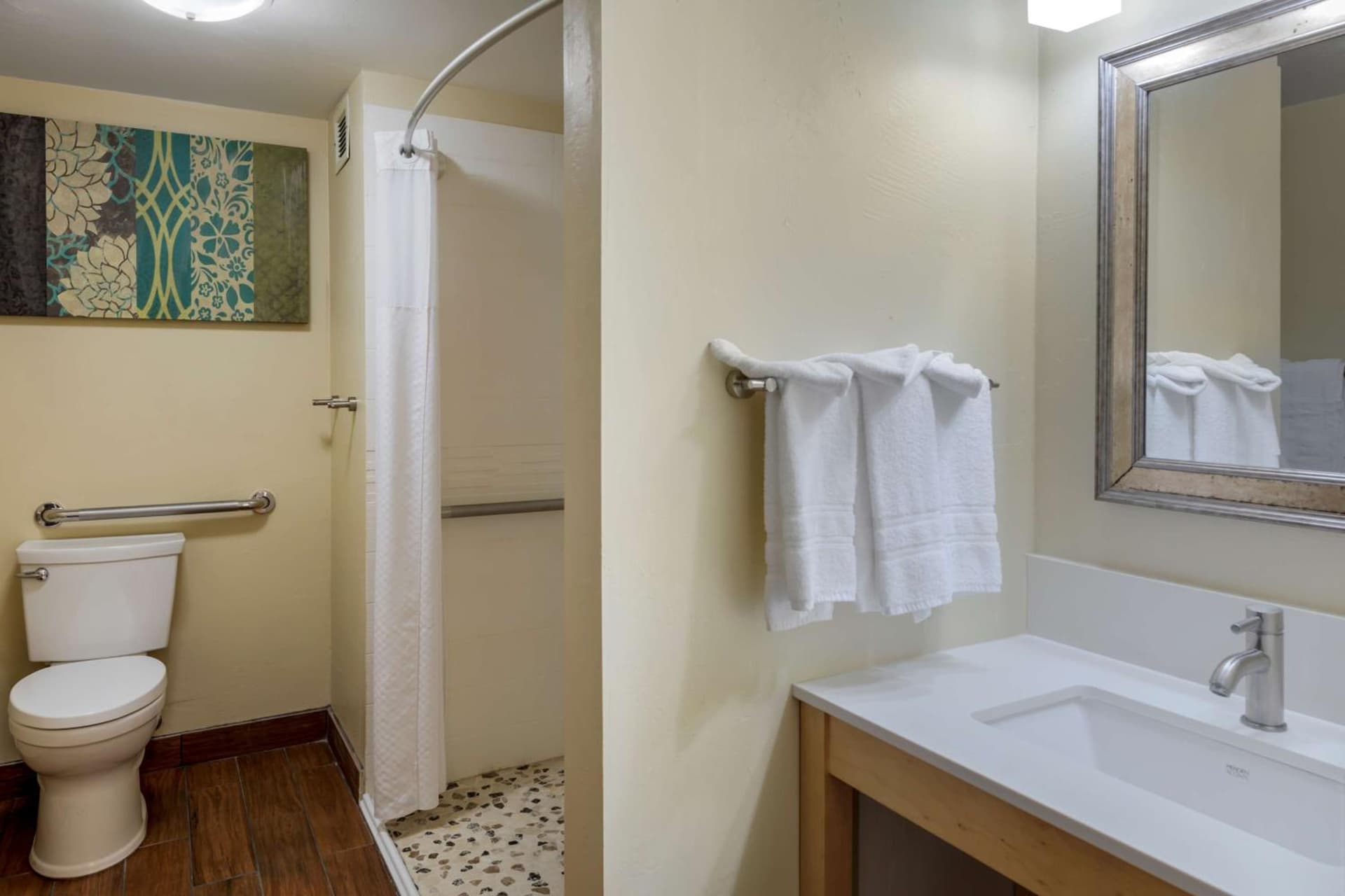 Best Western Plus South Coast Inn gallery photo in Santa Barbara, CA — image 41