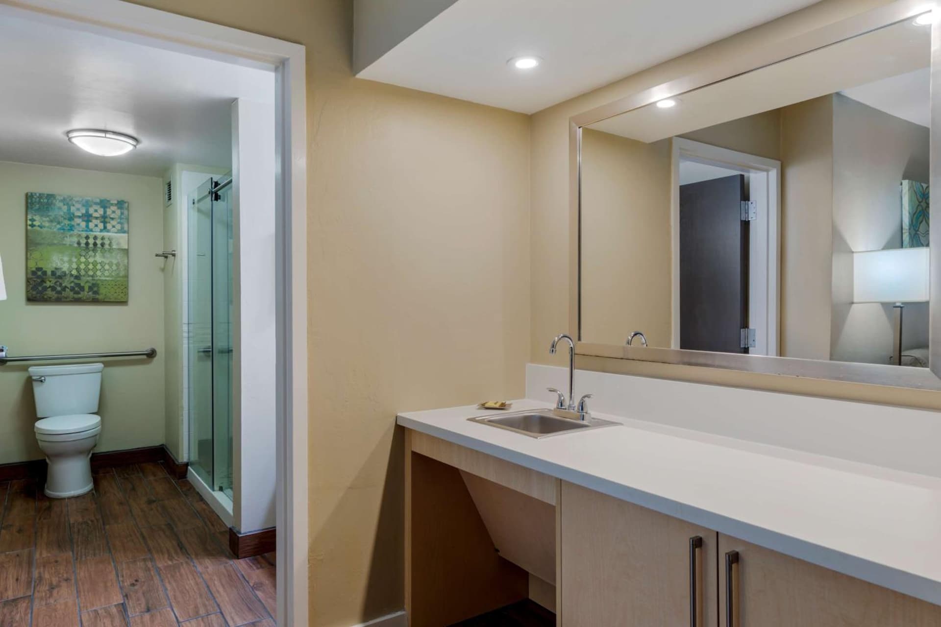 Best Western Plus South Coast Inn gallery photo in Santa Barbara, CA — image 38