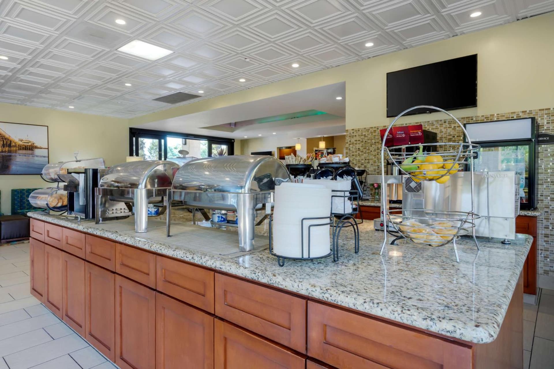 Best Western Plus South Coast Inn gallery photo in Santa Barbara, CA — image 13