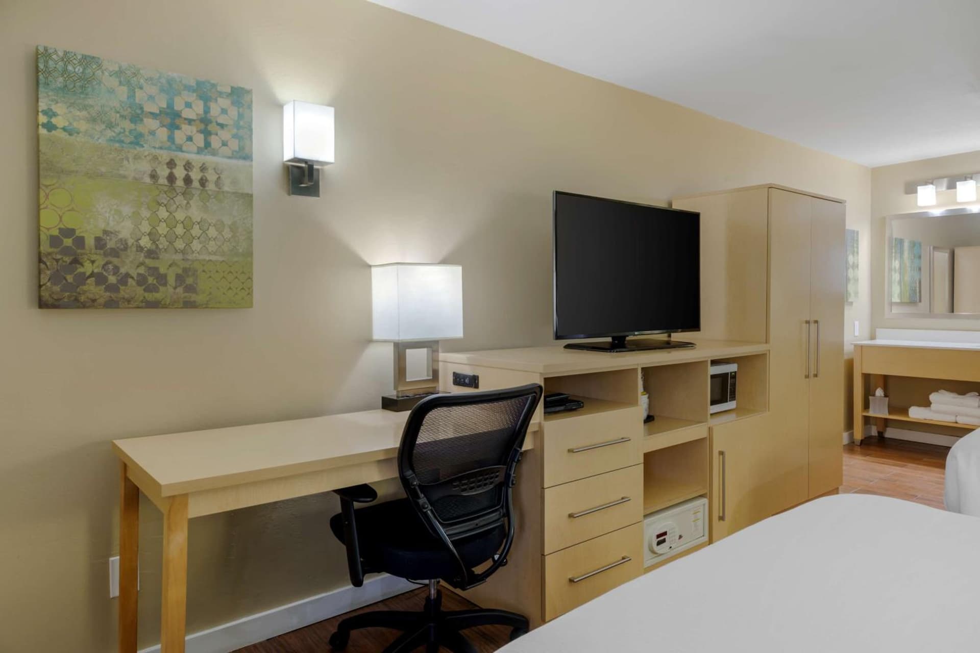 Best Western Plus South Coast Inn gallery photo in Santa Barbara, CA — image 40