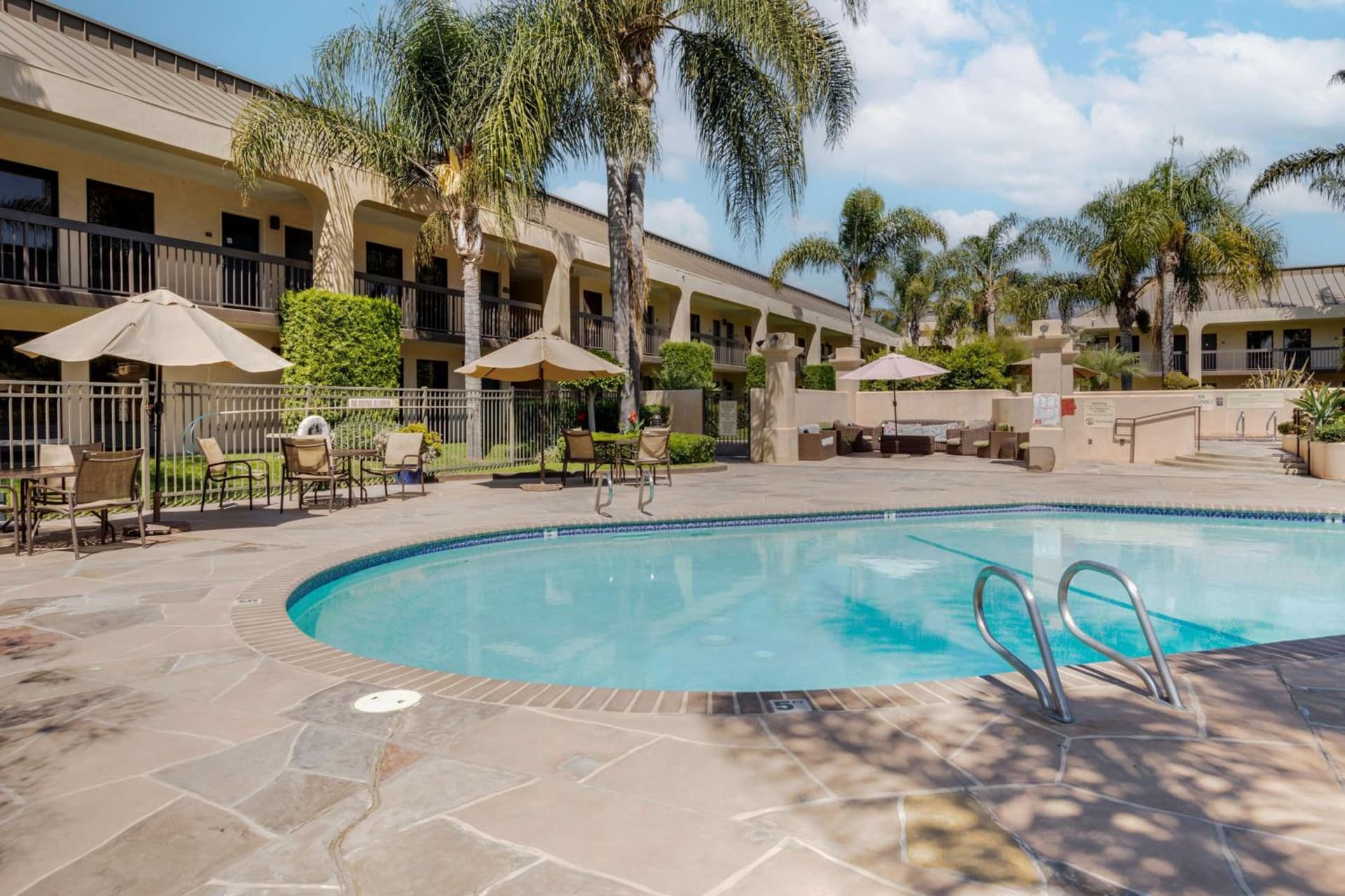 Best Western Plus South Coast Inn interior in Santa Barbara, CA — gallery photo 2