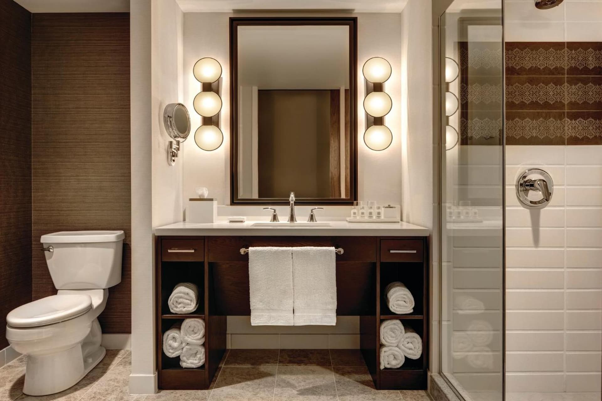 Loews Chicago Hotel gallery photo in Chicago, IL — image 103