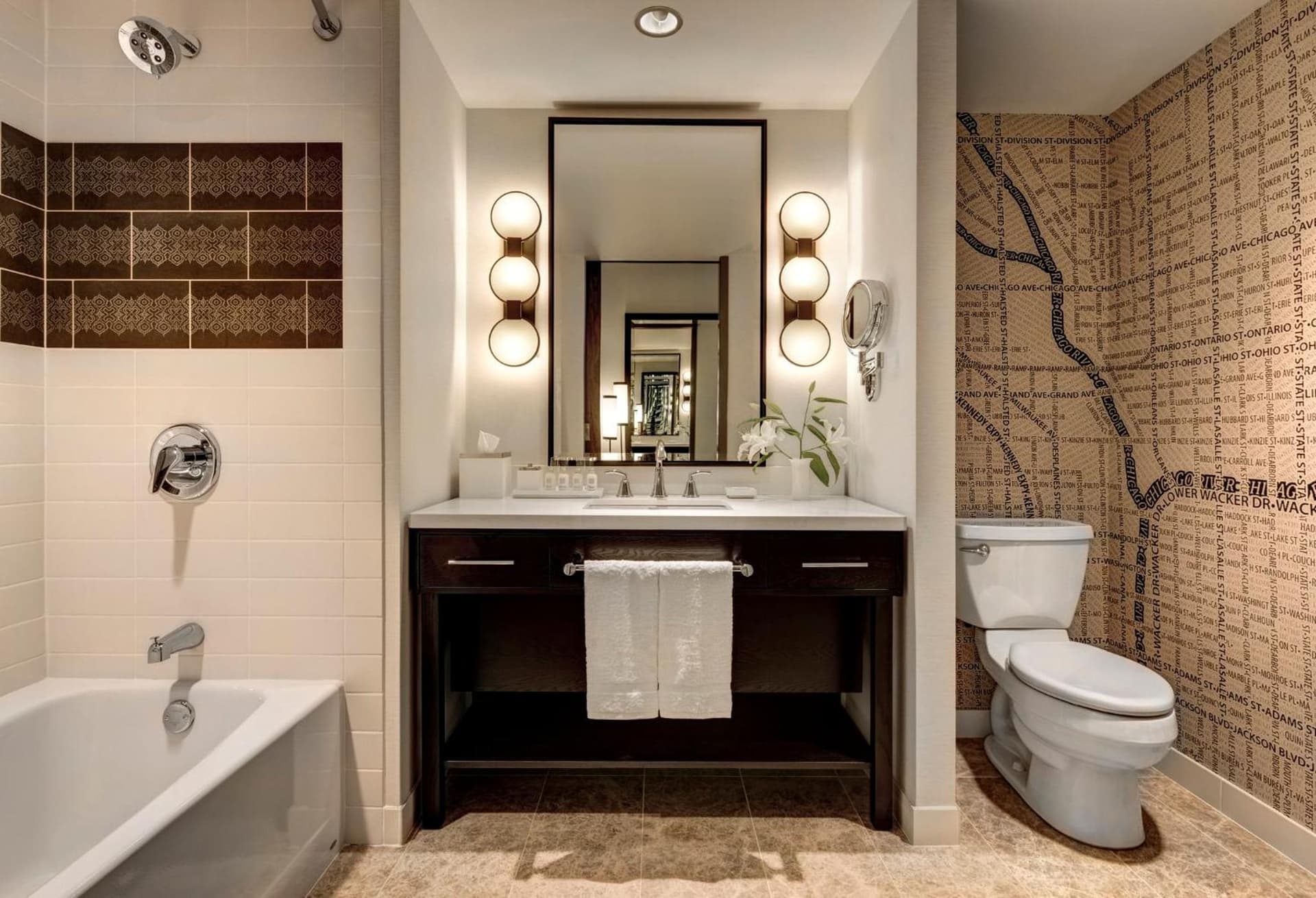 Loews Chicago Hotel gallery photo in Chicago, IL — image 61