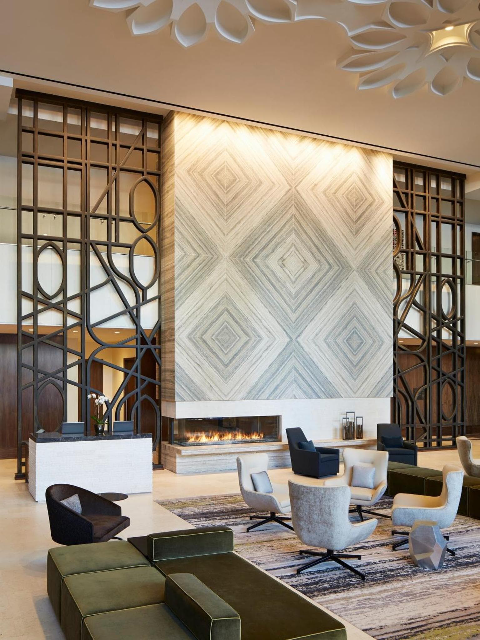 Loews Chicago Hotel interior in Chicago, IL — gallery photo 2