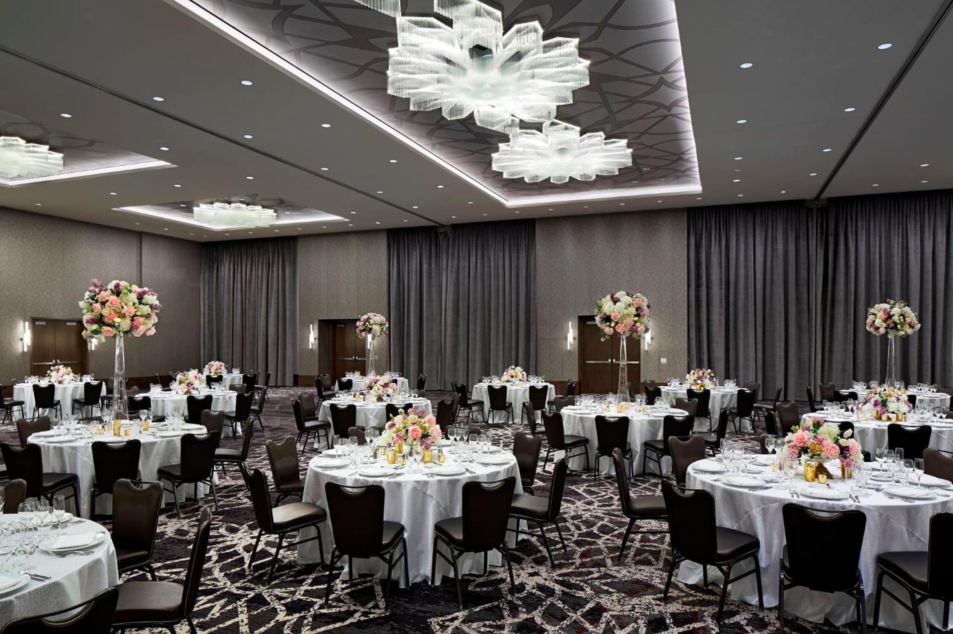 Loews Chicago Hotel gallery photo in Chicago, IL — image 11