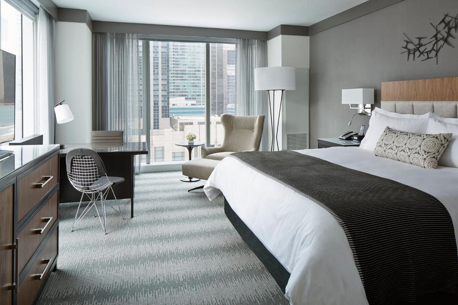 Loews Chicago Hotel gallery photo in Chicago, IL — image 96