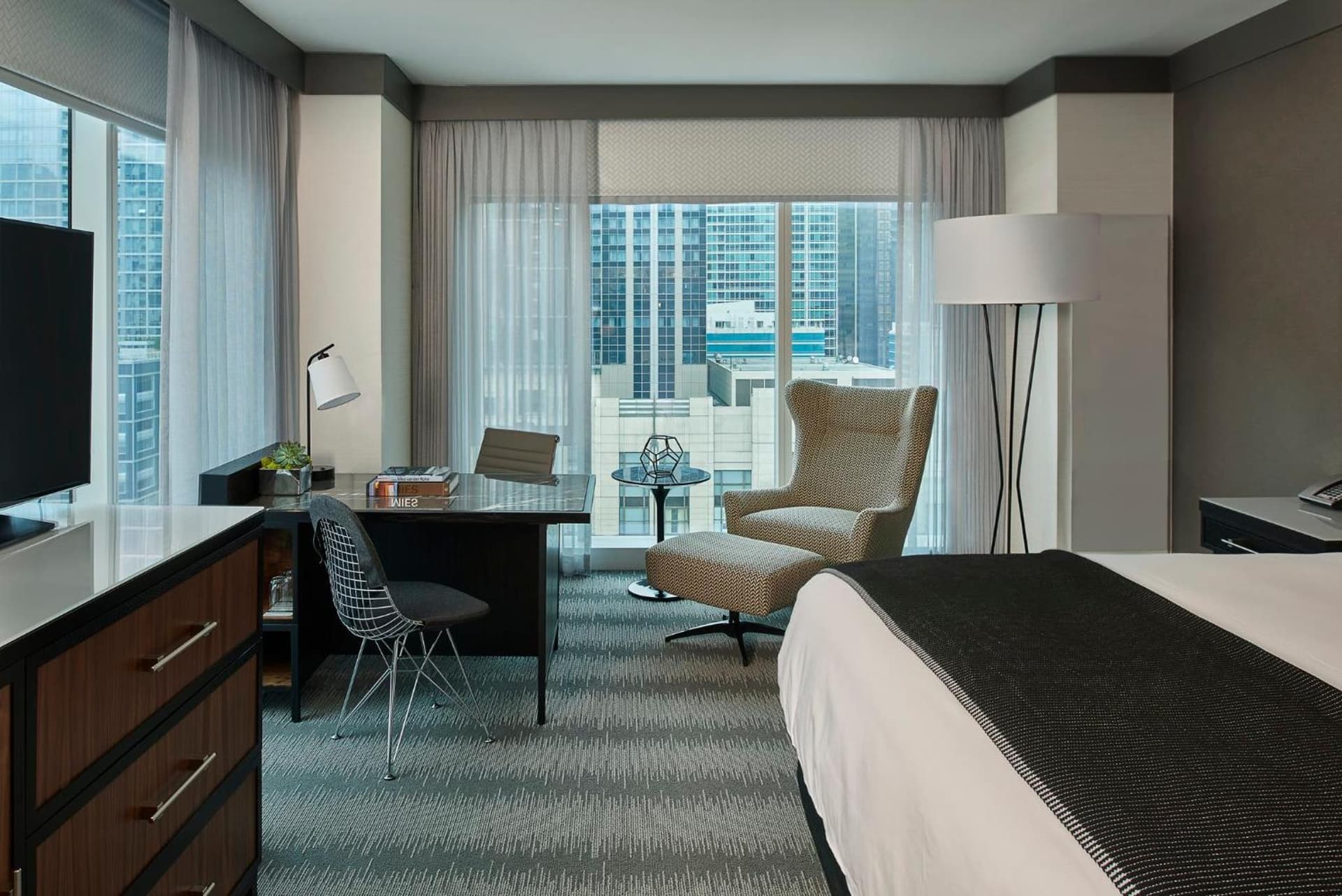 Loews Chicago Hotel gallery photo in Chicago, IL — image 97