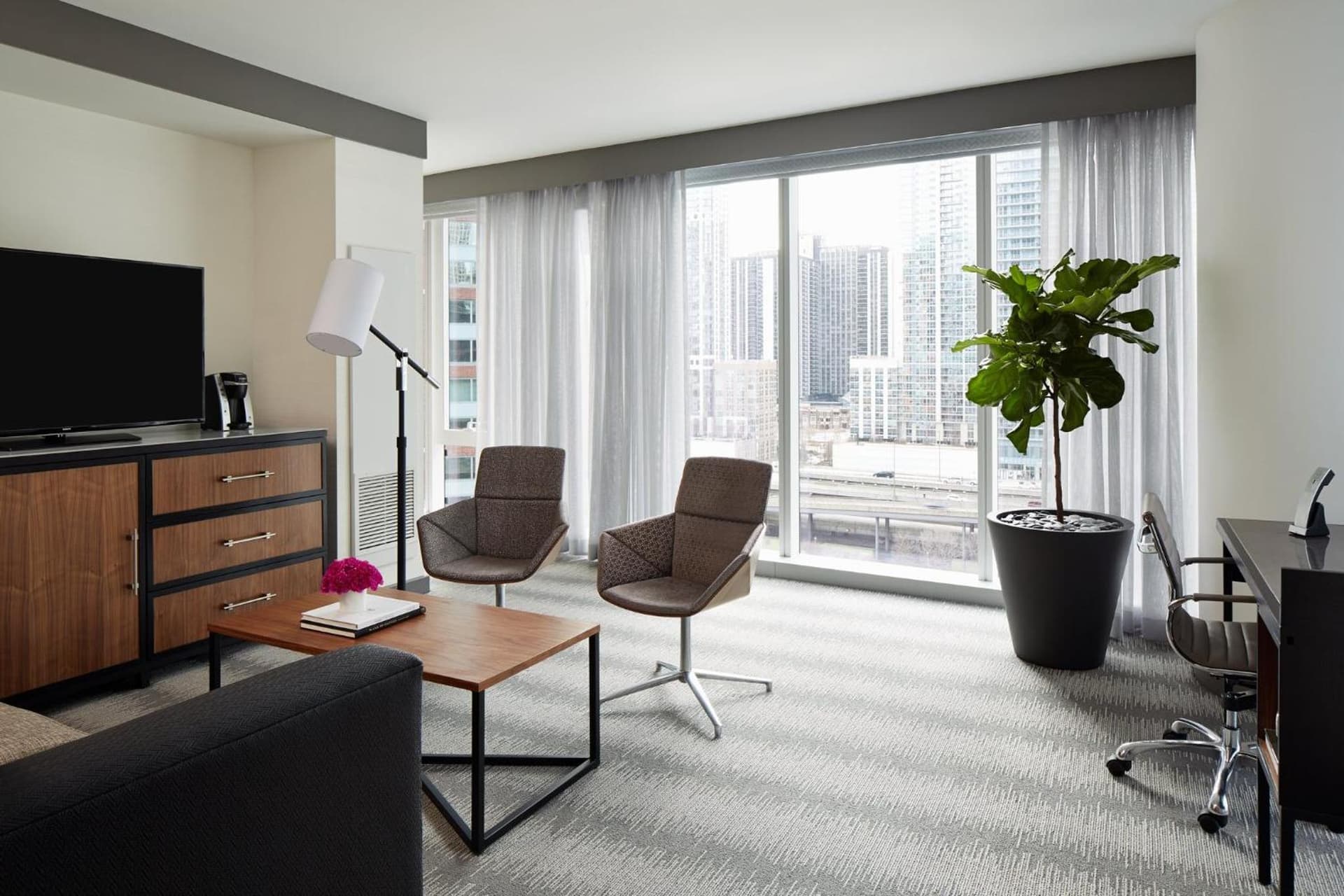 Loews Chicago Hotel gallery photo in Chicago, IL — image 86