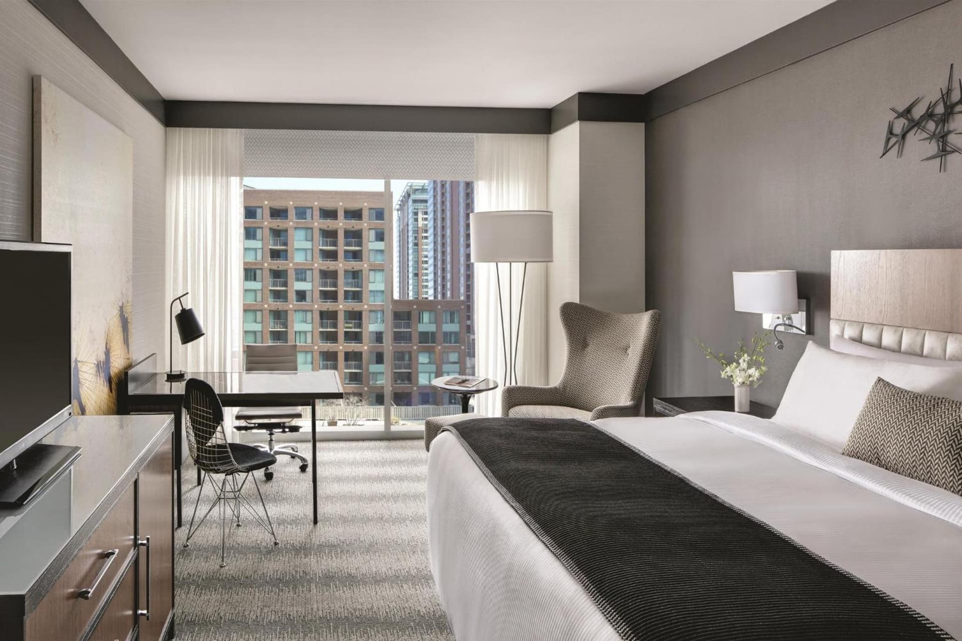 Loews Chicago Hotel gallery photo in Chicago, IL — image 63