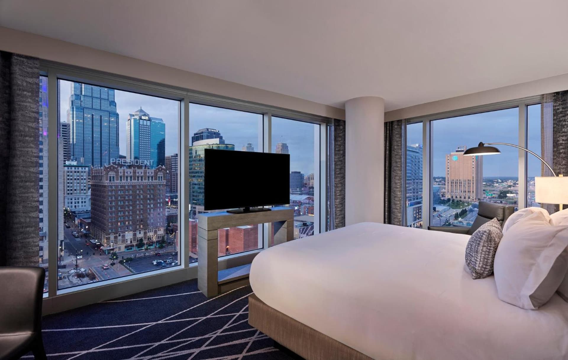 Loews Kansas City property views in Kansas City, MO — gallery photo 3