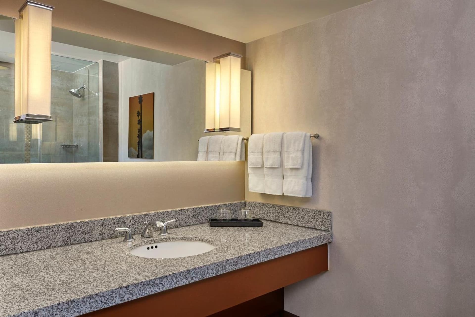 Loews Hollywood Hotel gallery photo in Los Angeles, CA — image 31