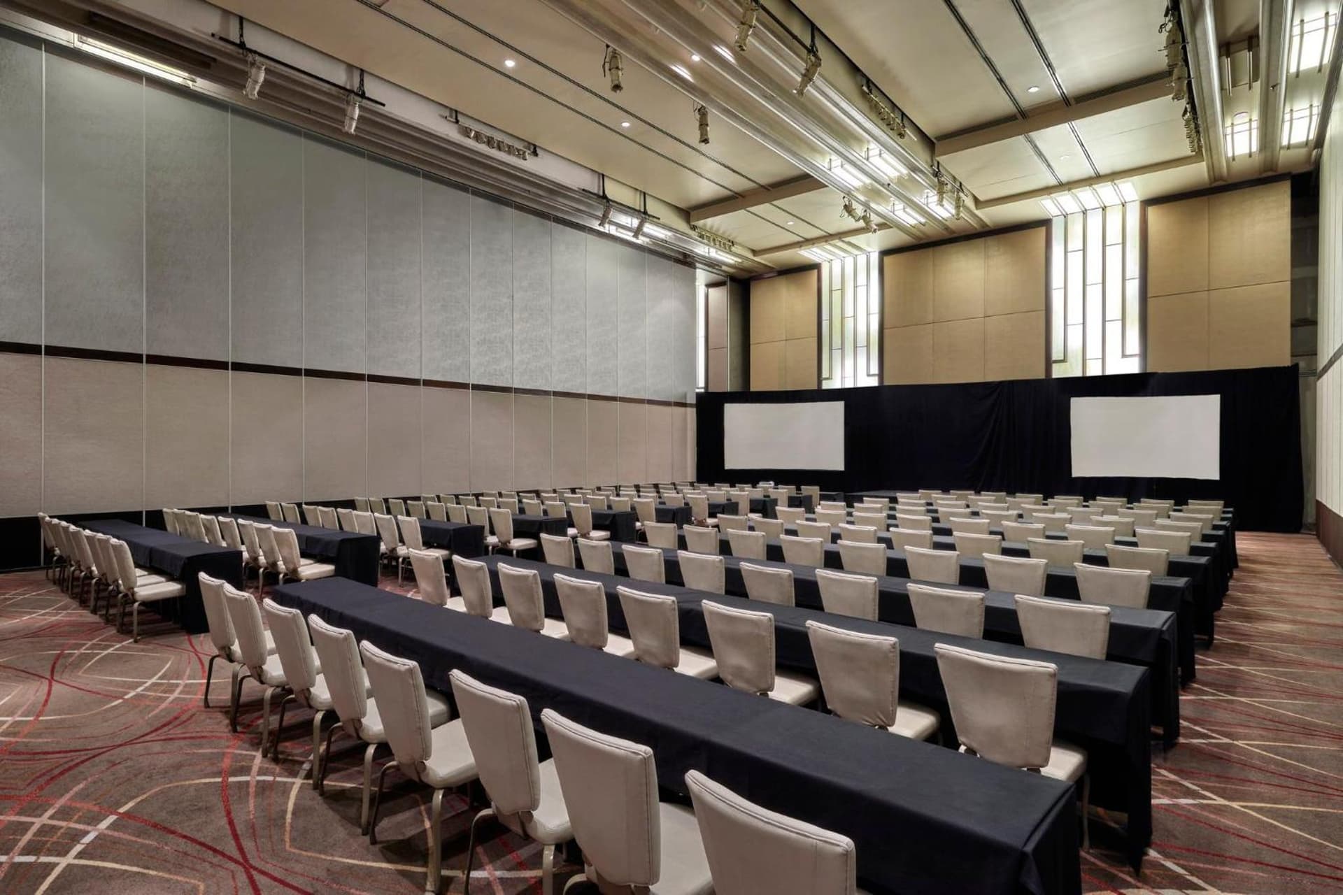 Loews Hollywood Hotel gallery photo in Los Angeles, CA — image 8