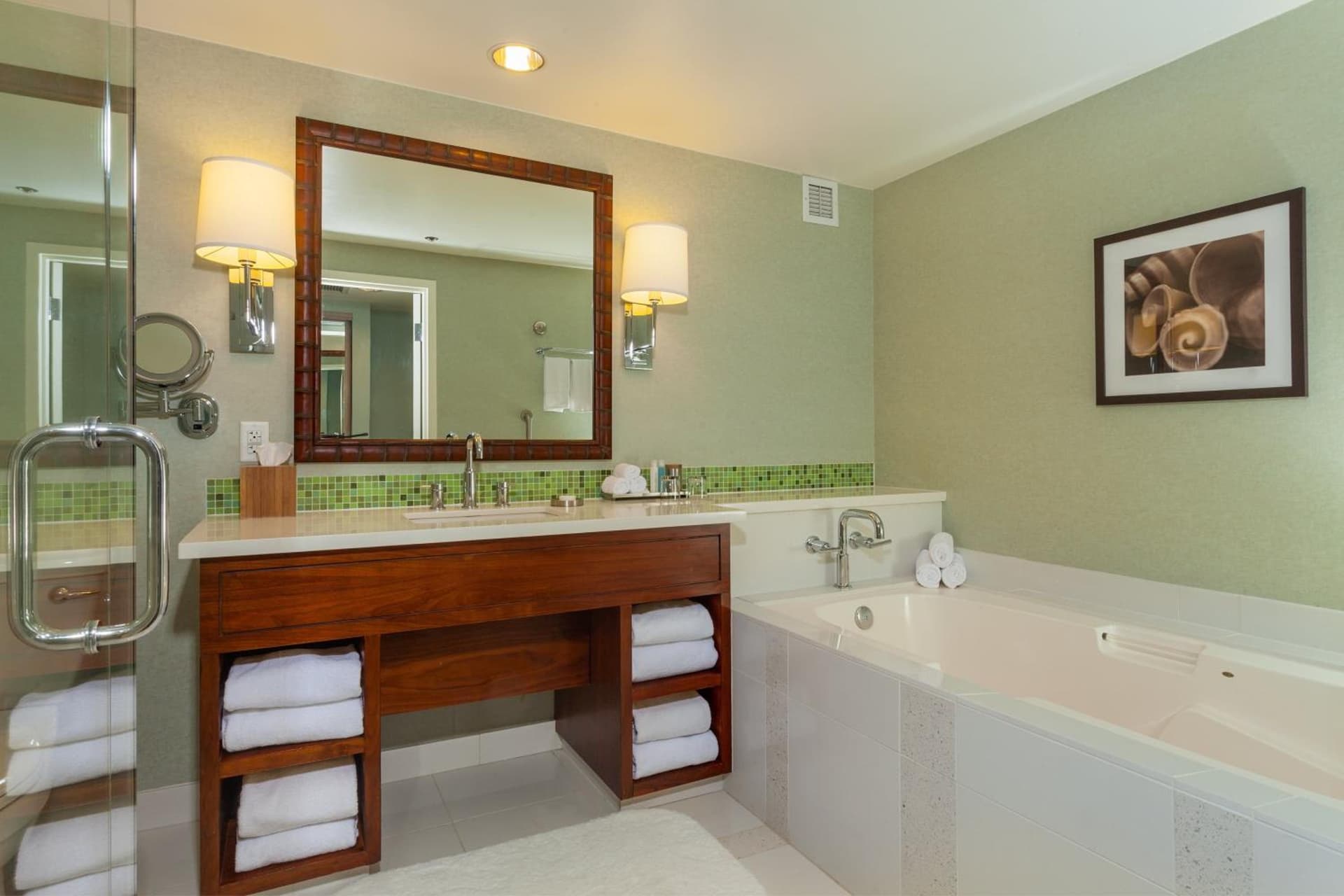 Loews Coronado Bay Resort gallery photo in San Diego, CA — image 51