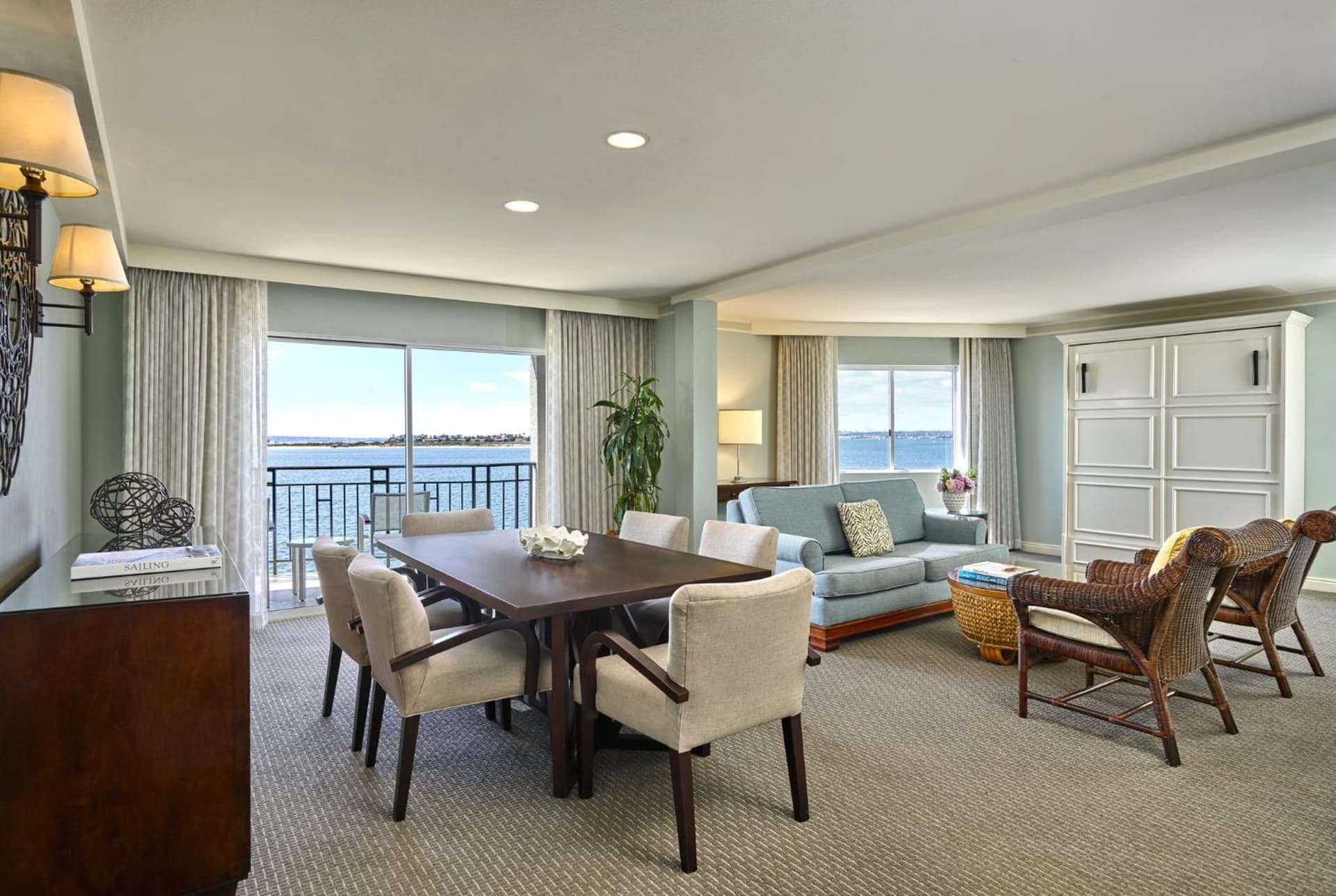 Loews Coronado Bay Resort gallery photo in San Diego, CA — image 25