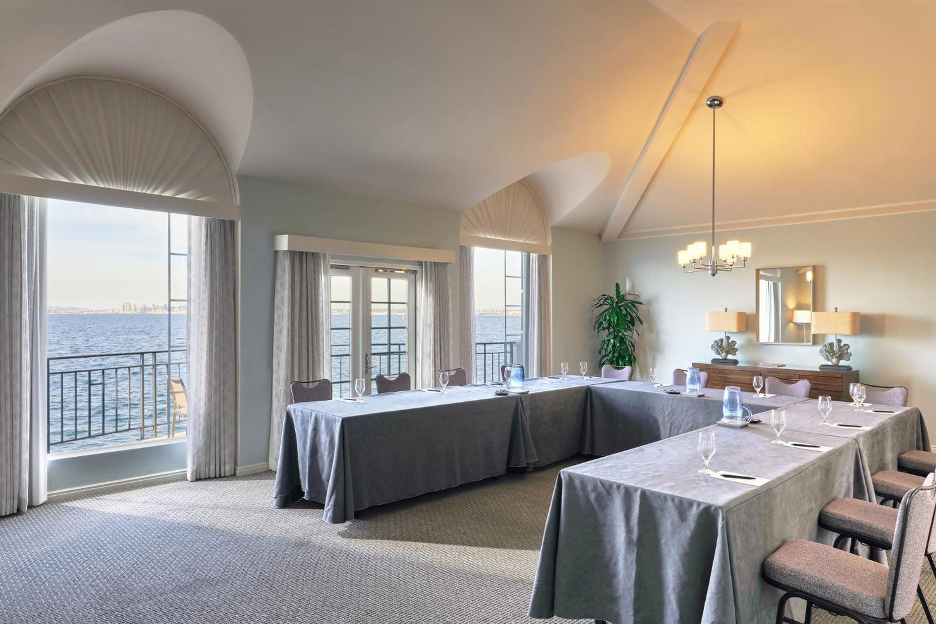 Loews Coronado Bay Resort gallery photo in San Diego, CA — image 126