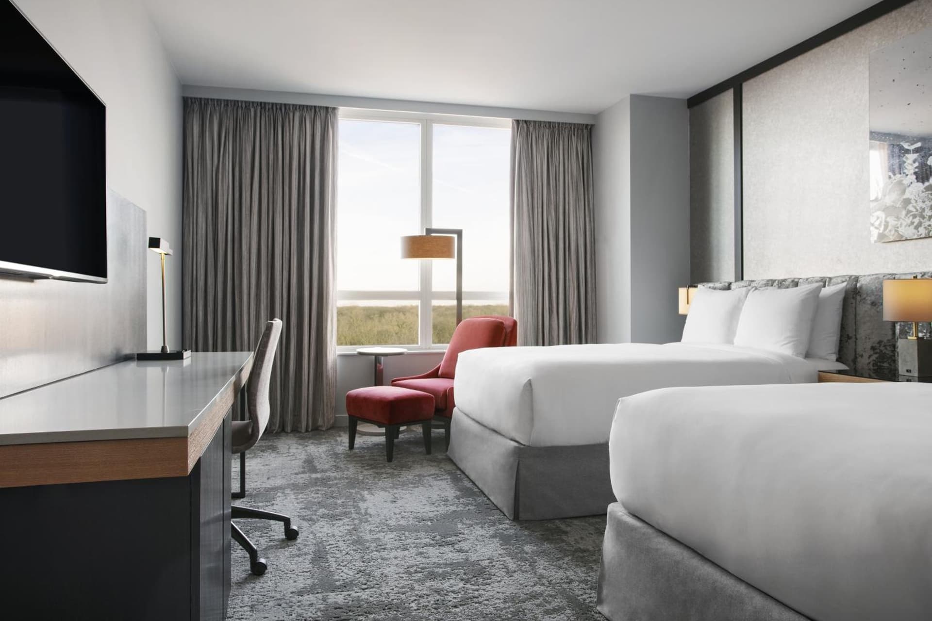 Loews Chicago O'Hare Hotel gallery photo in Rosemont, IL — image 42