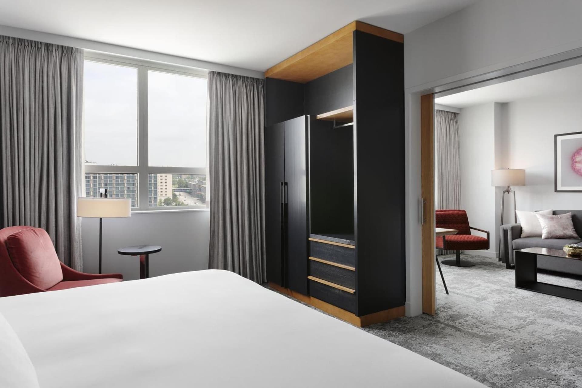 Loews Chicago O'Hare Hotel gallery photo in Rosemont, IL — image 46