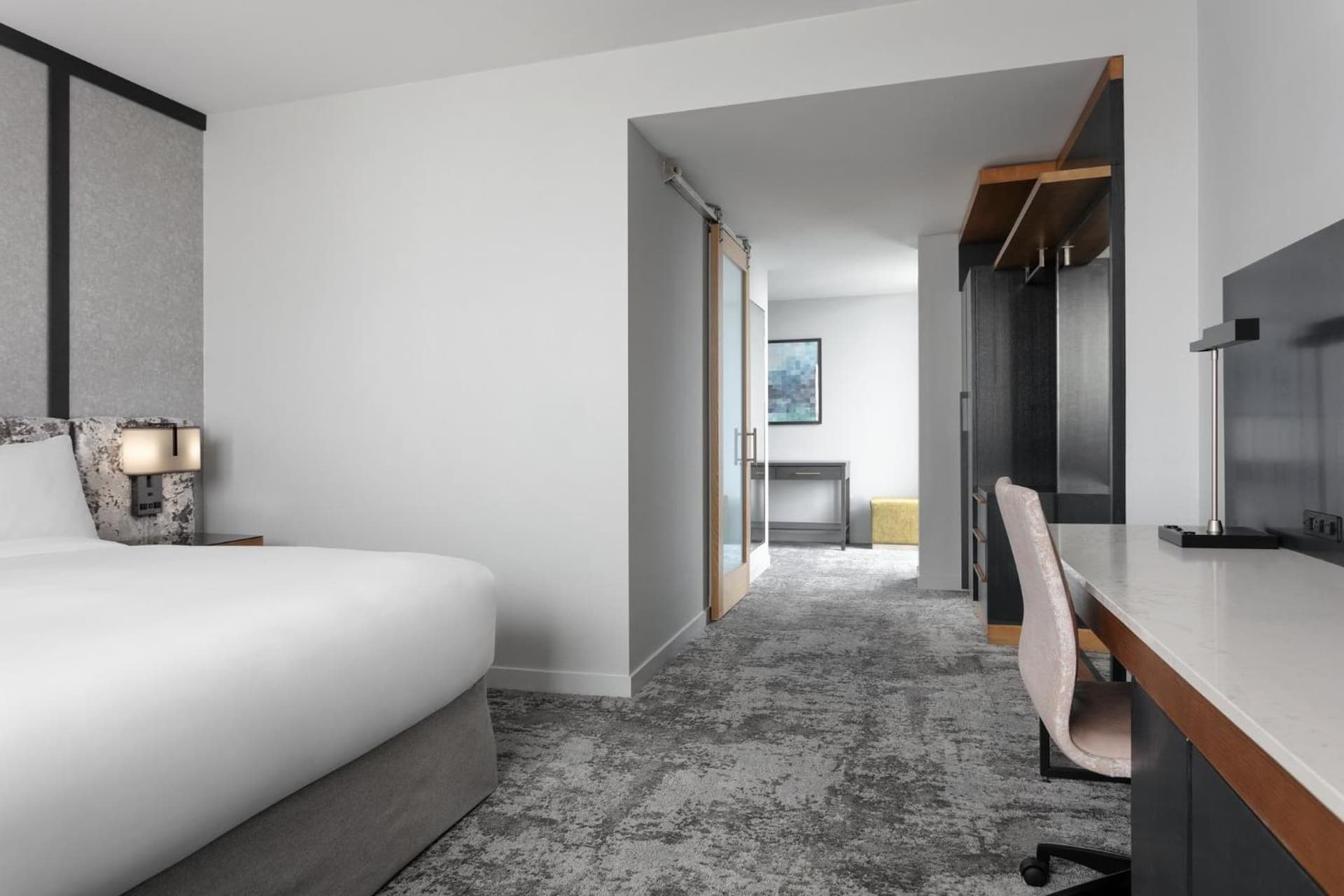 Loews Chicago O'Hare Hotel gallery photo in Rosemont, IL — image 33