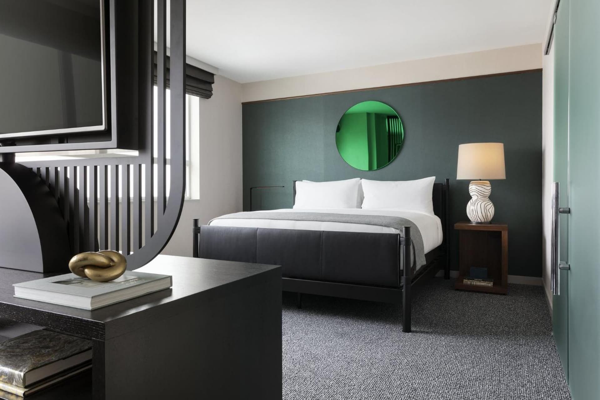 Loews Chicago O'Hare Hotel gallery photo in Rosemont, IL — image 58