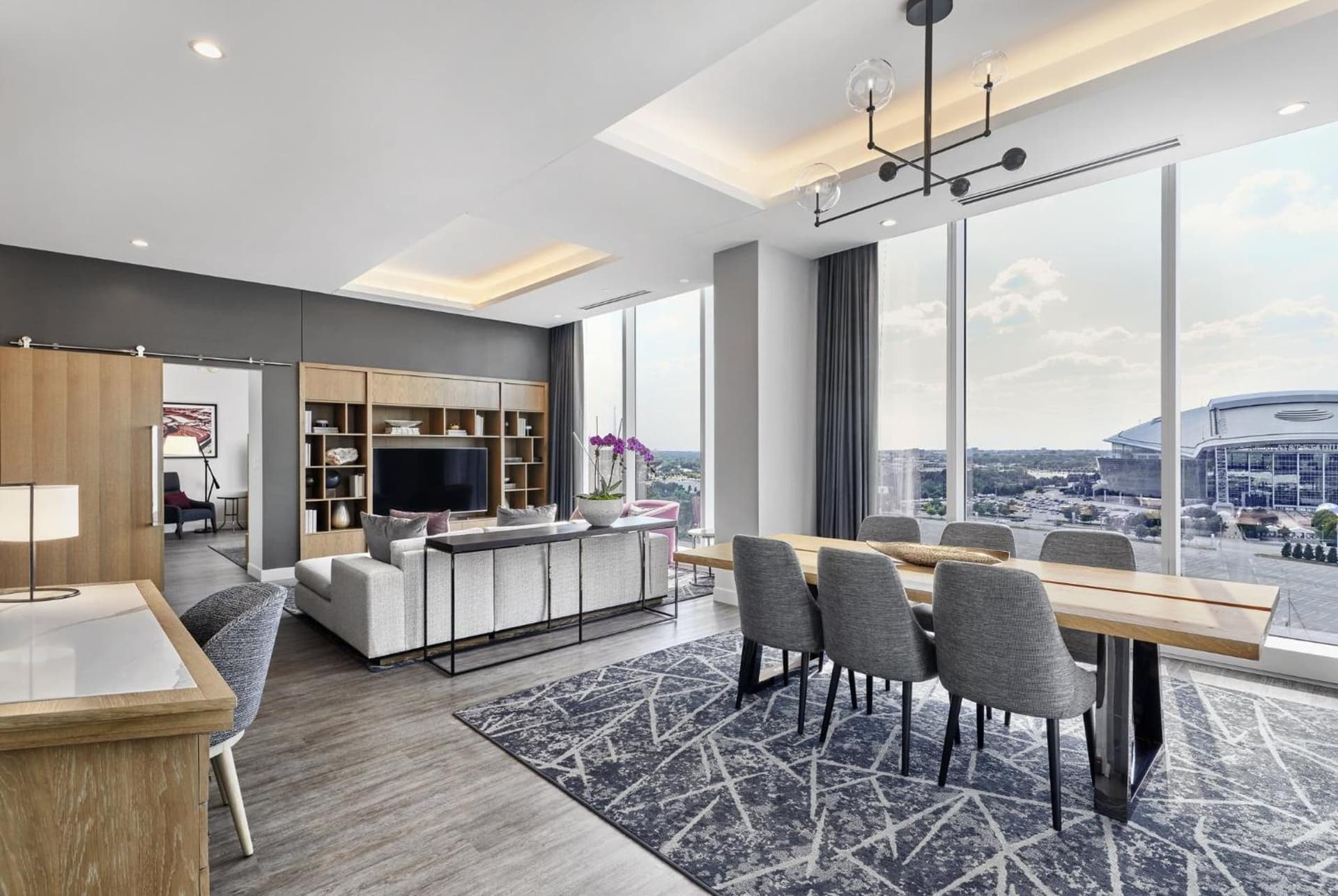 Live! by Loews - Arlington, TX gallery photo in Arlington, TX — image 5